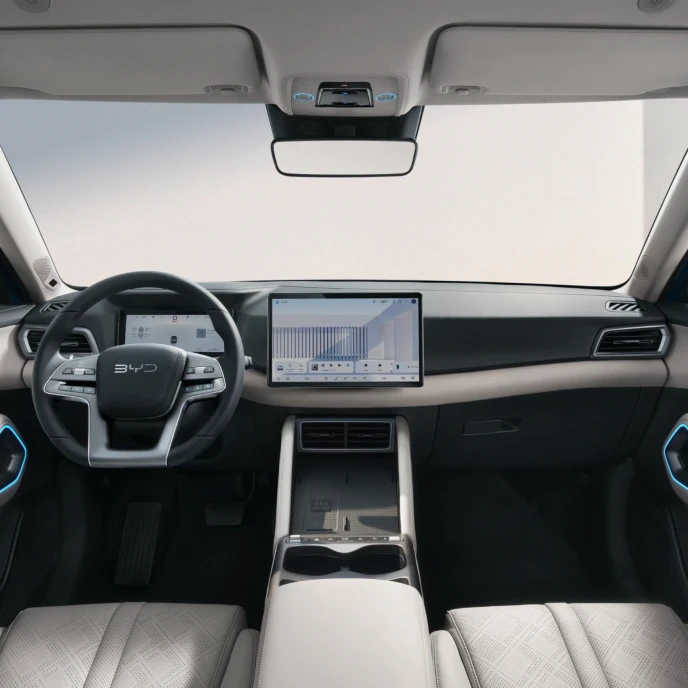 Interior Image 5
