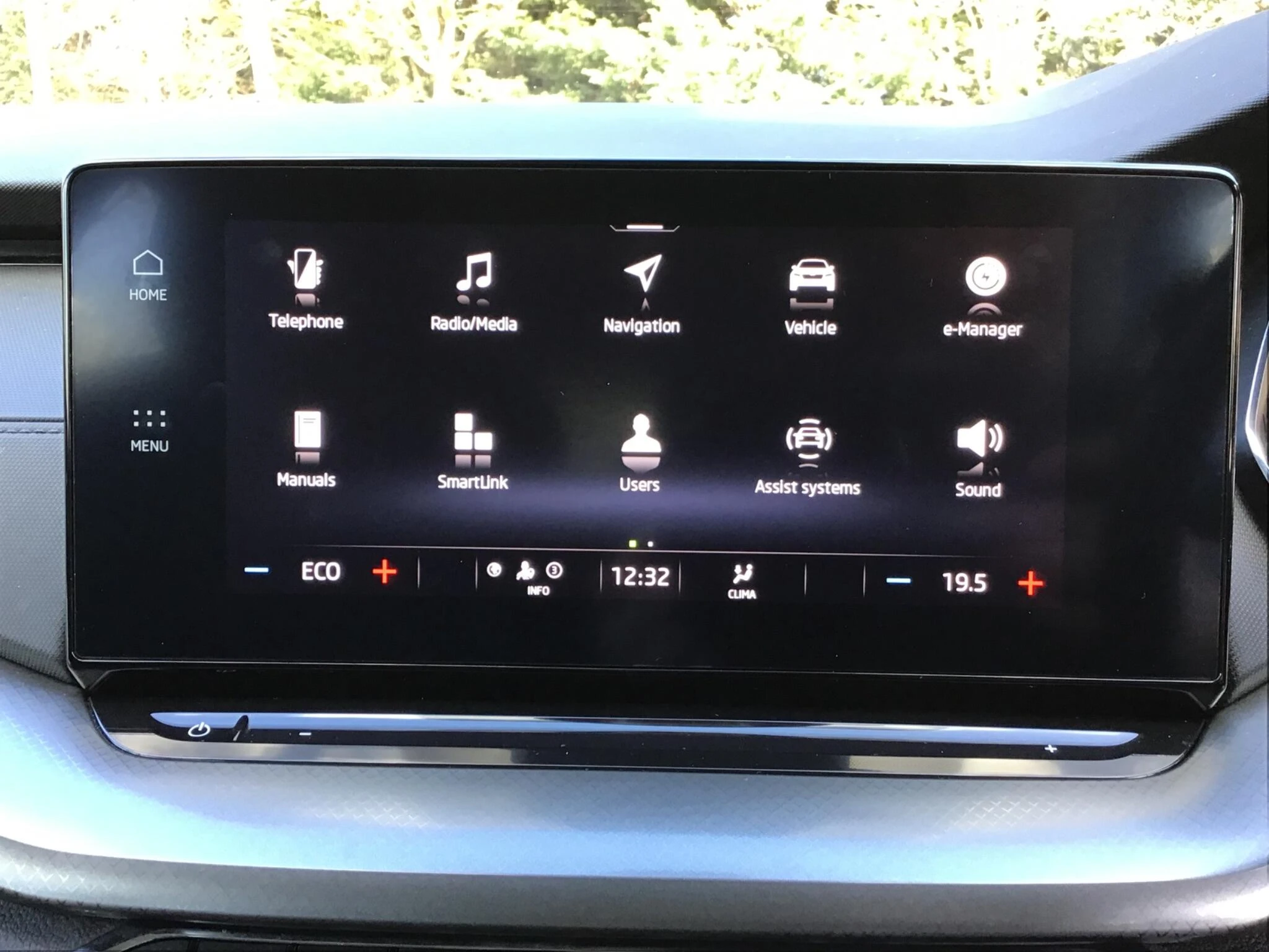 Vehicle image 38