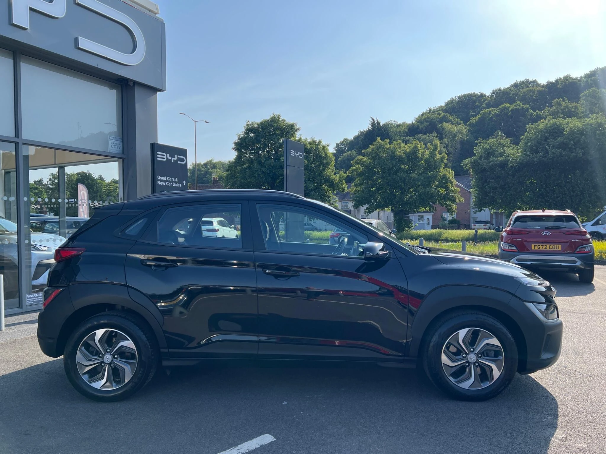 Vehicle image 15