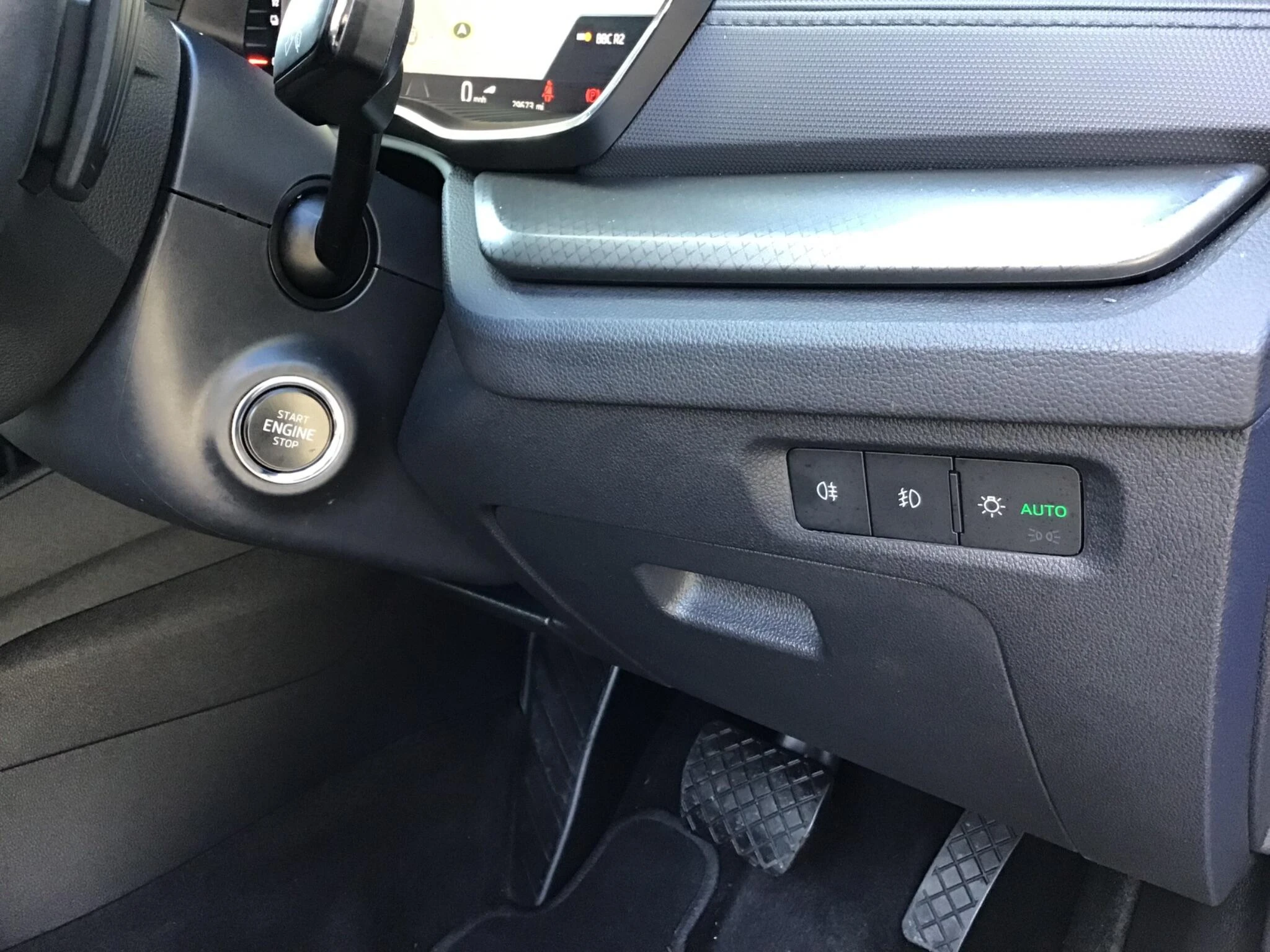 Vehicle image 53