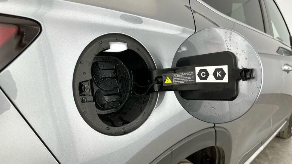 Vehicle image 20
