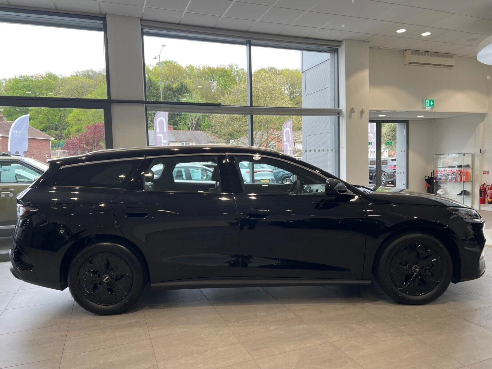 Vehicle image 38