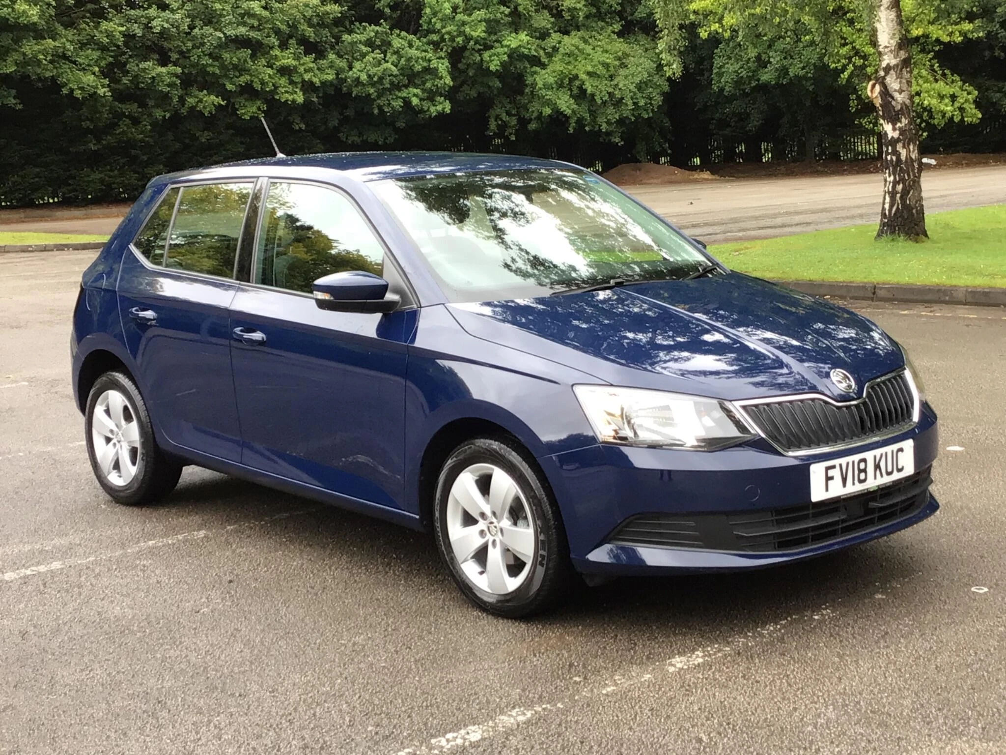 Vehicle image 1