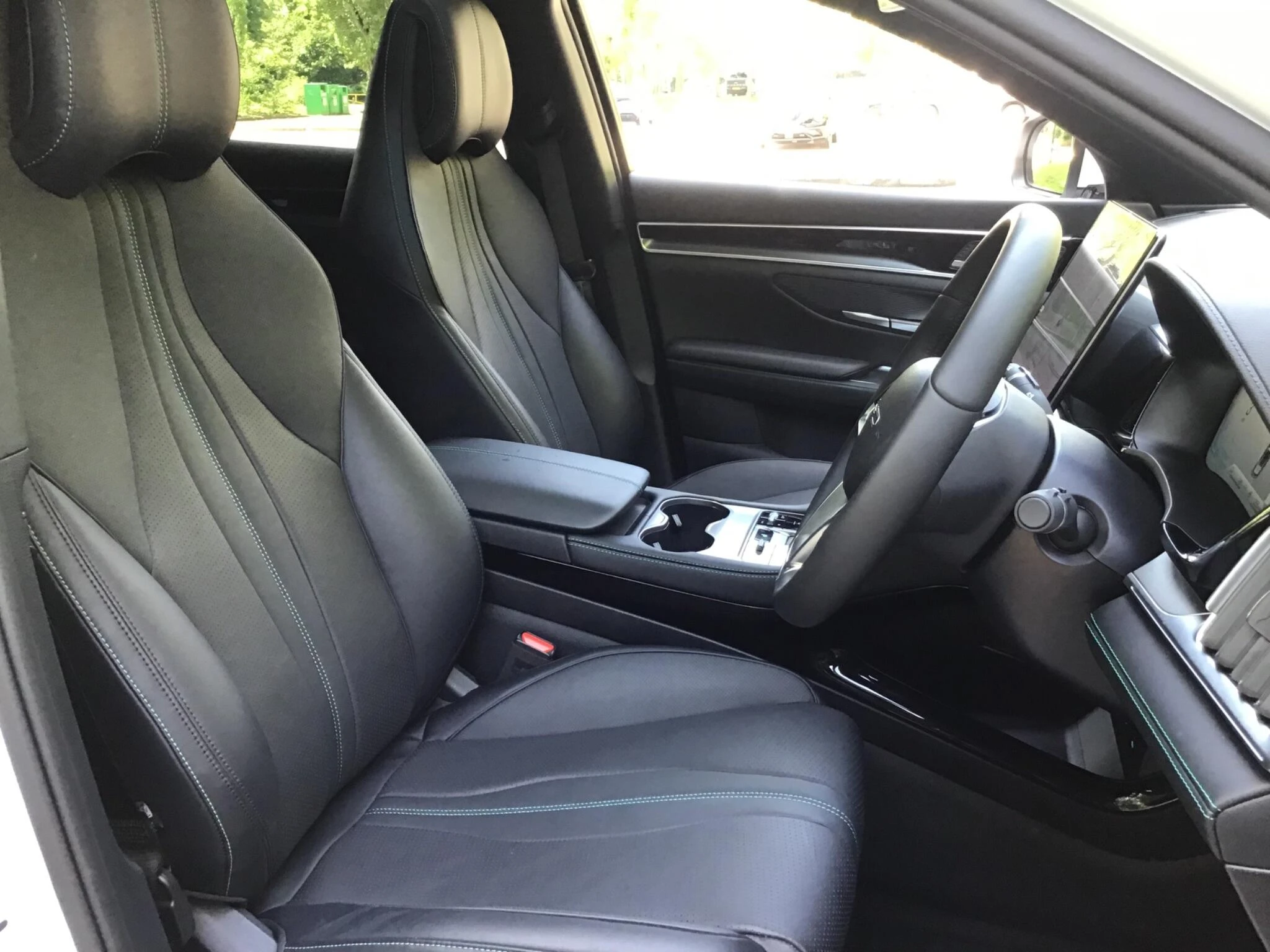 Vehicle image 36