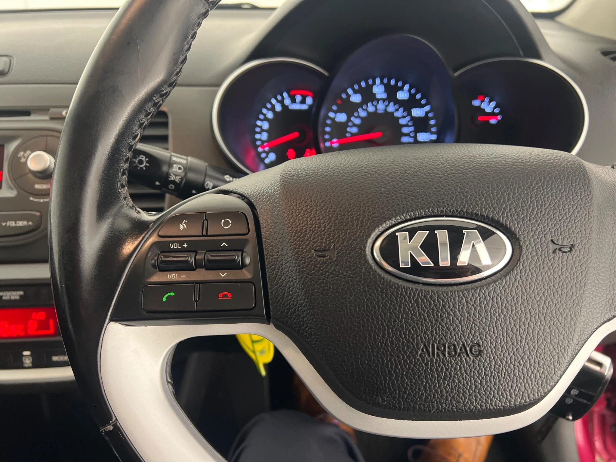 Vehicle image 40