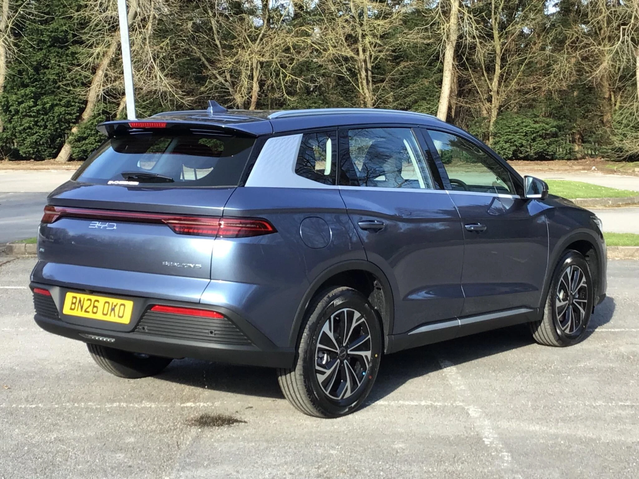 Vehicle image 19