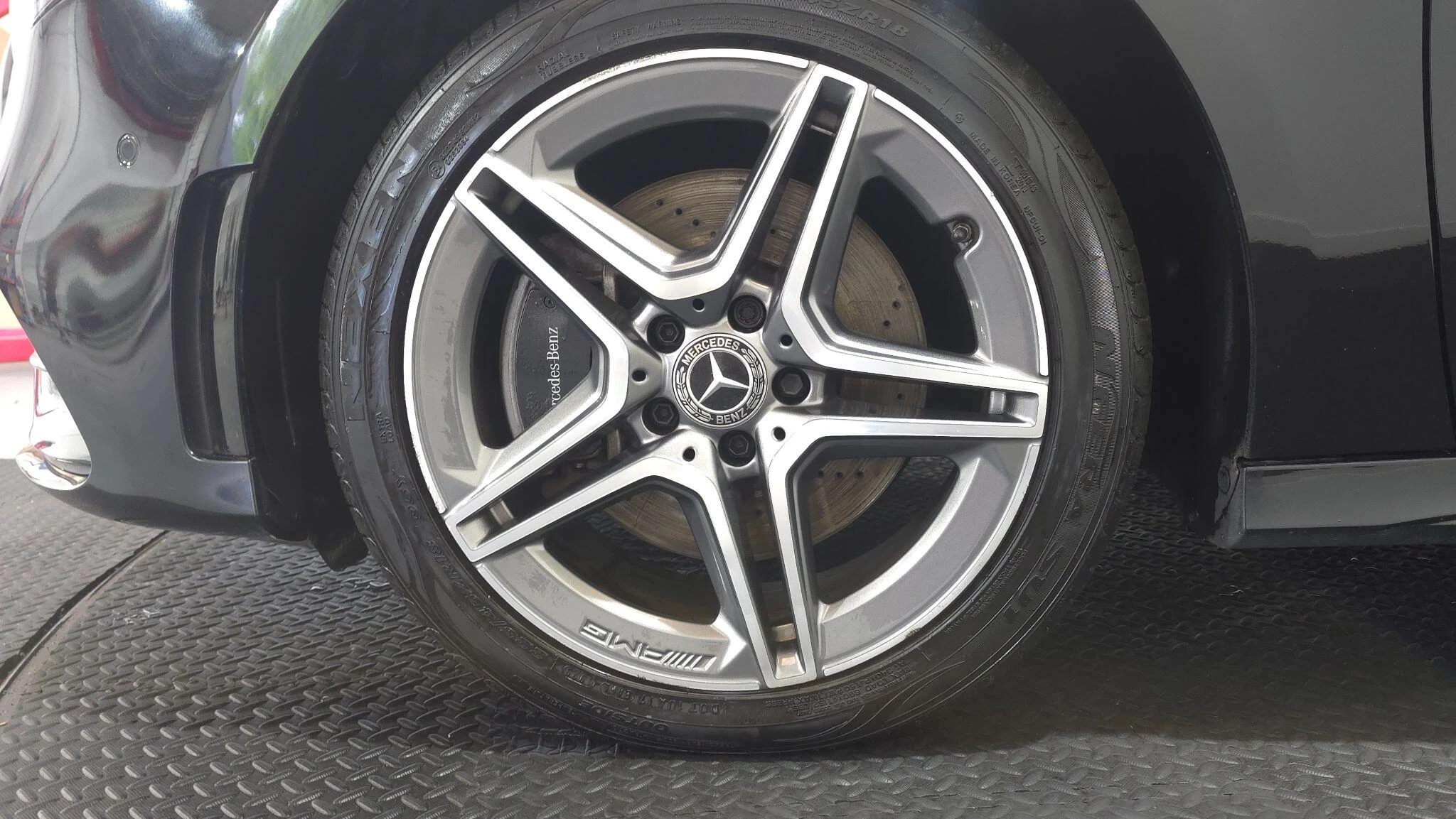 Vehicle image 36