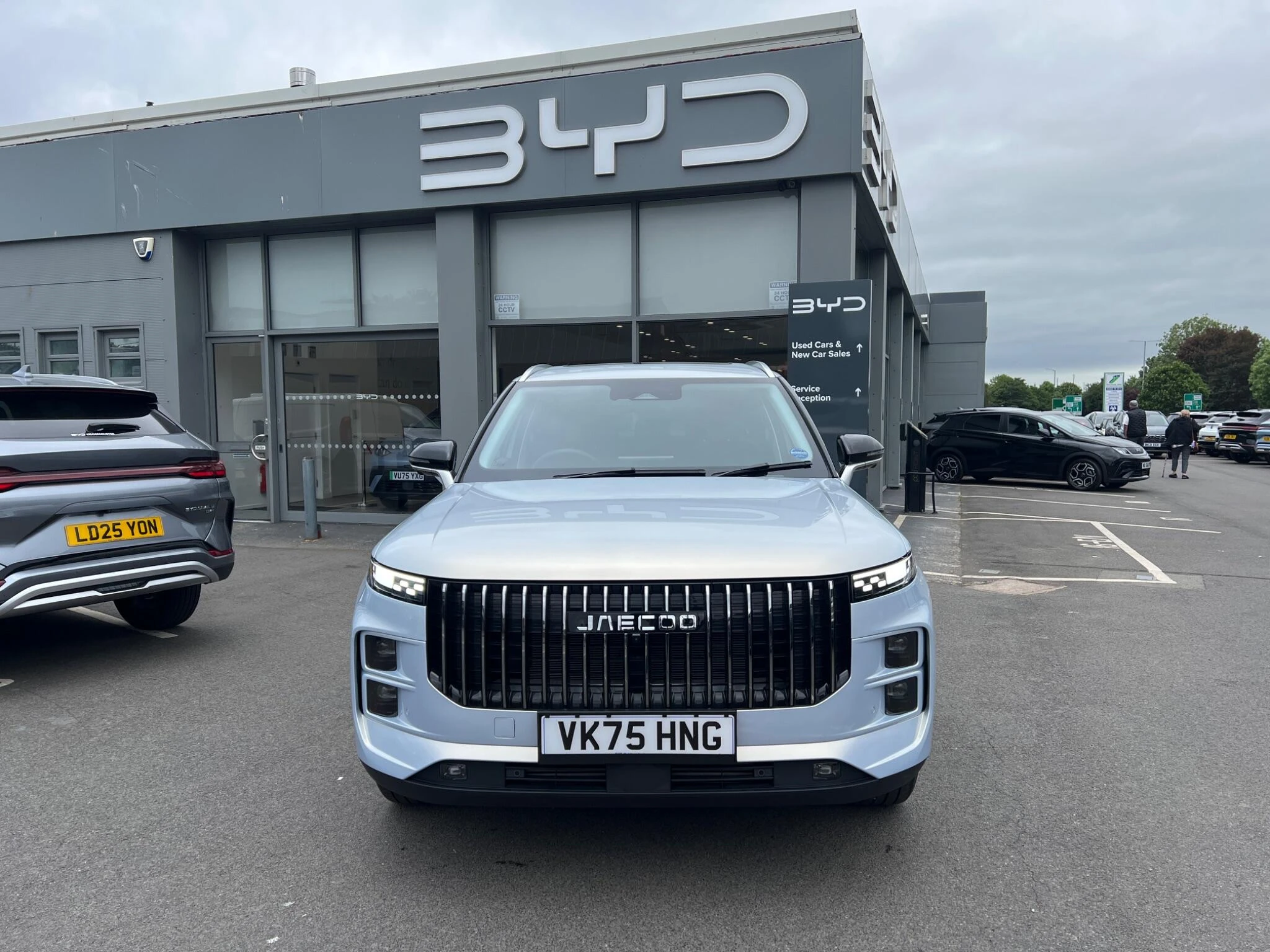 Vehicle image 3