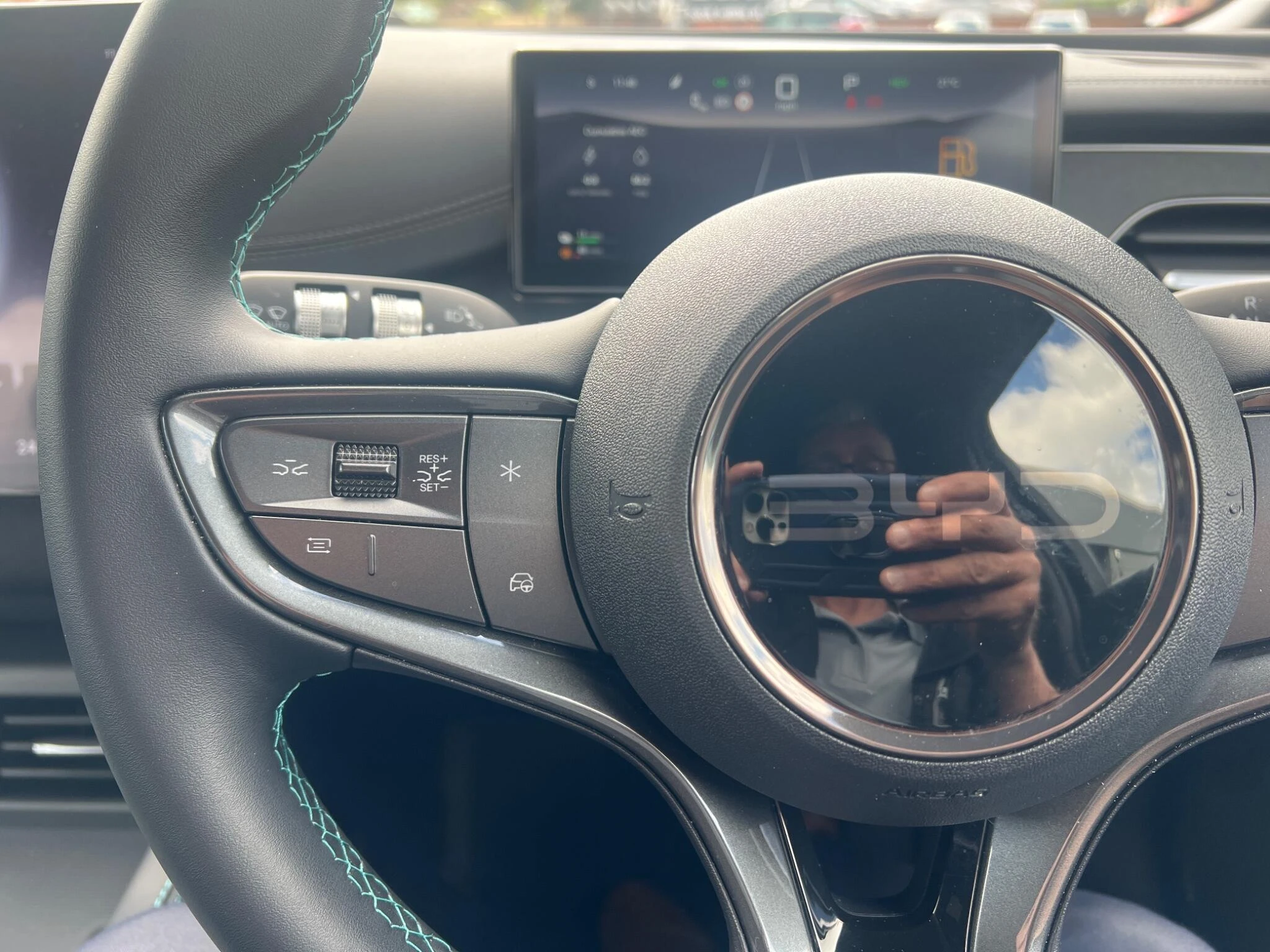 Vehicle image 45