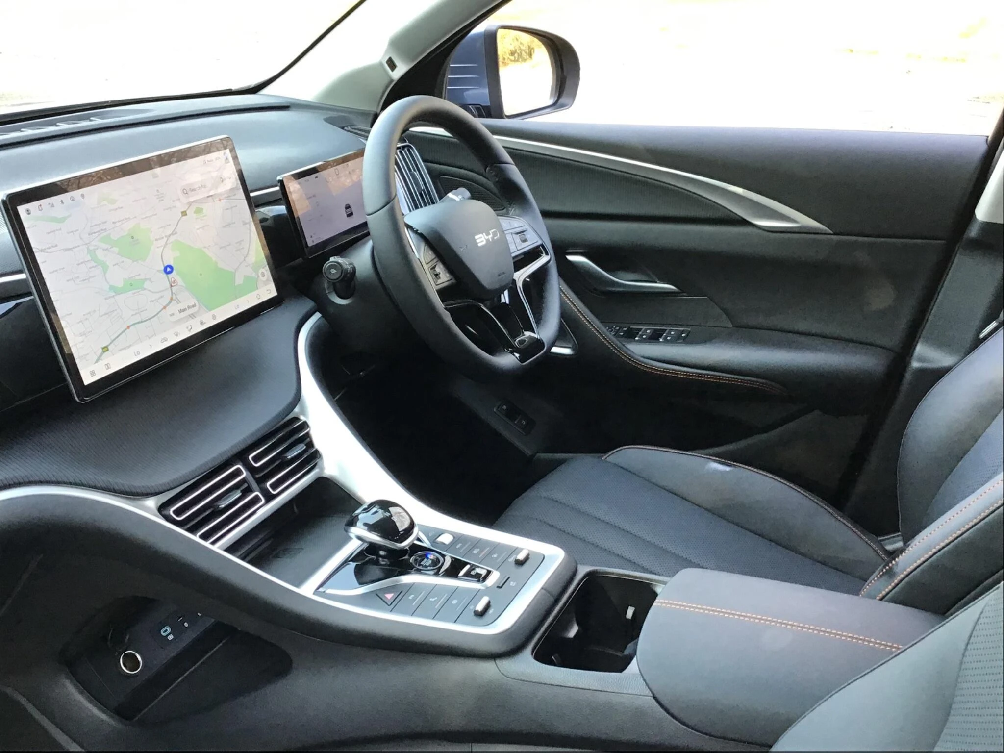 Vehicle image 33