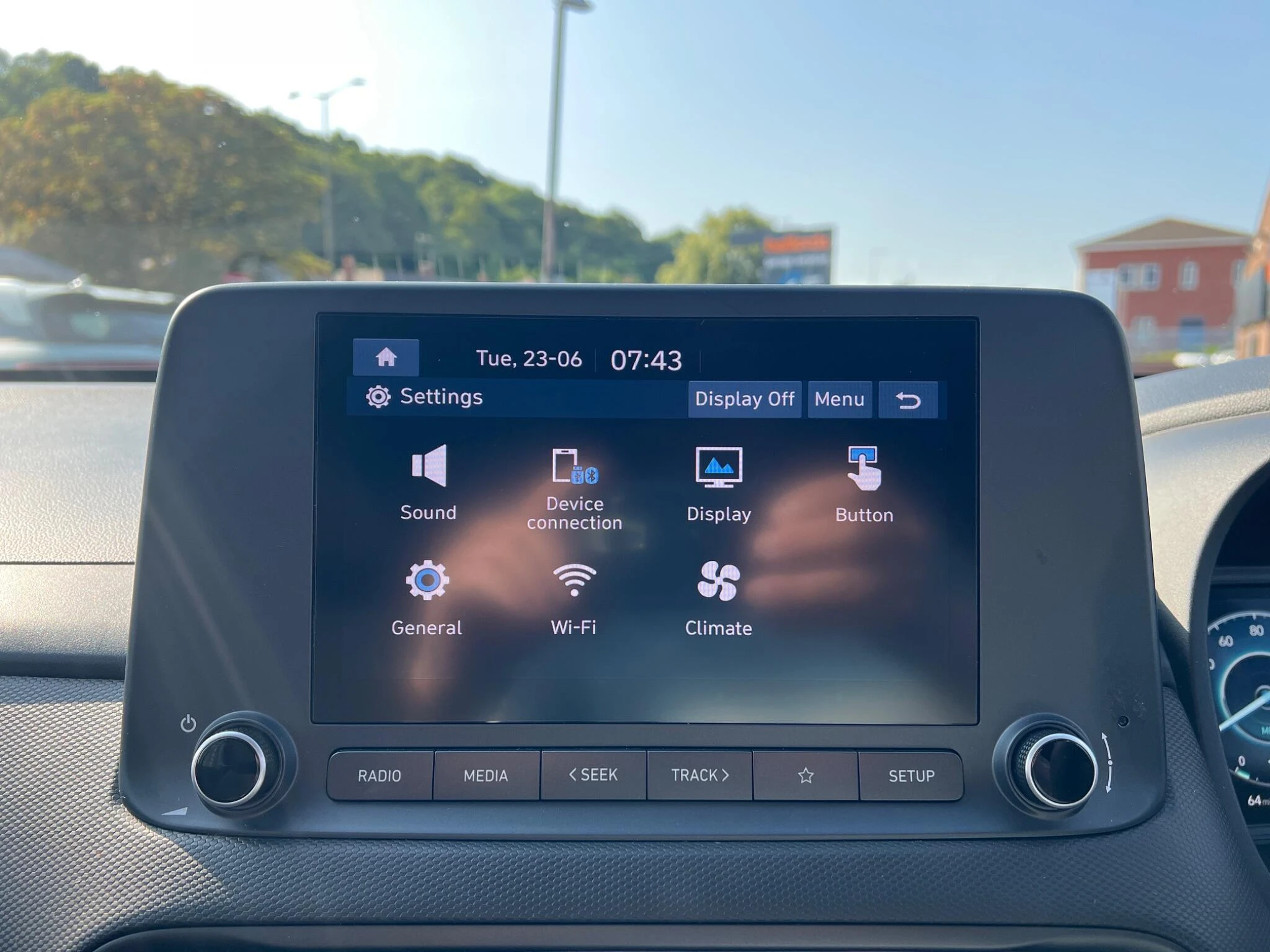 Vehicle image 38