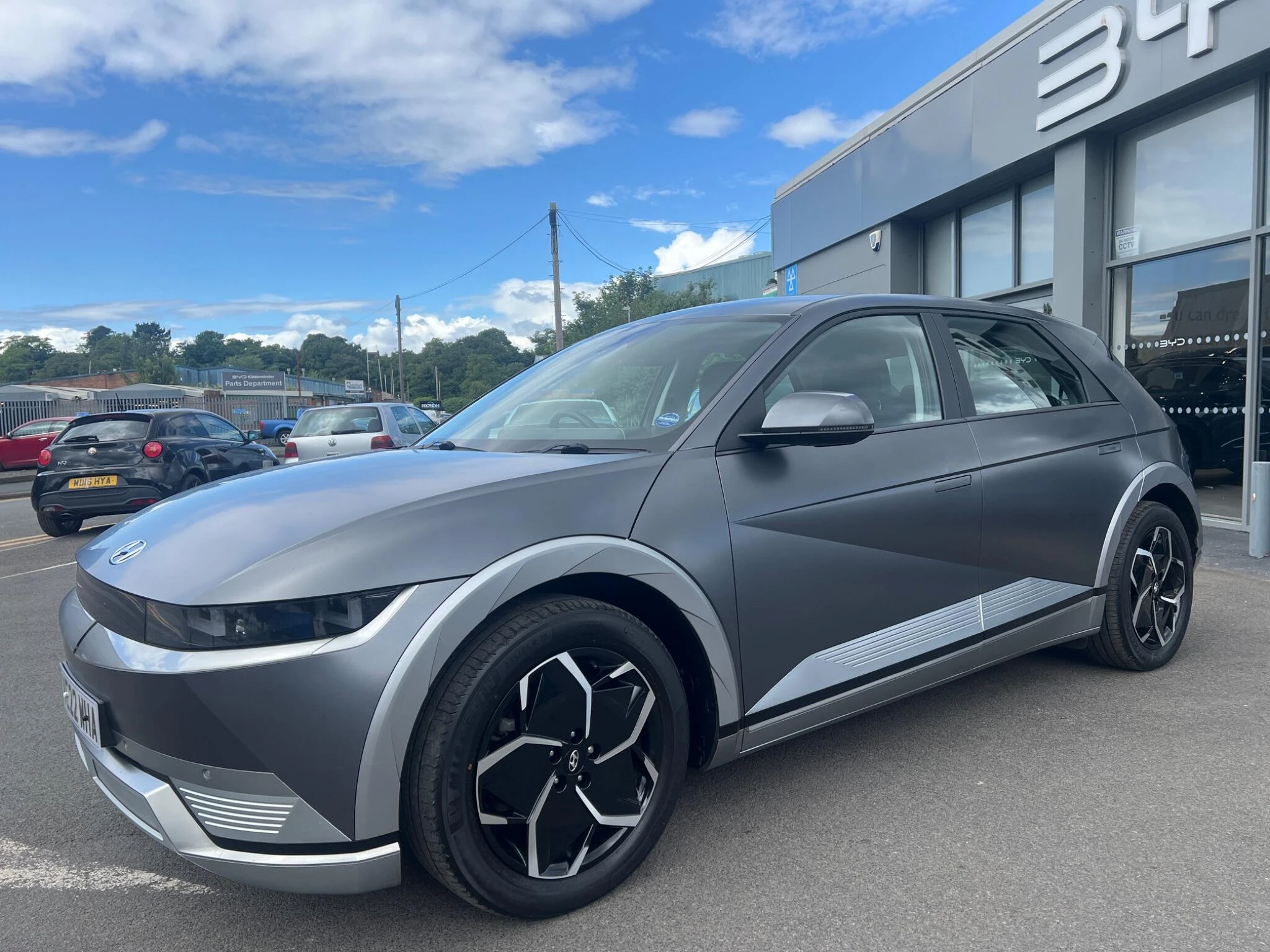 Vehicle image 2