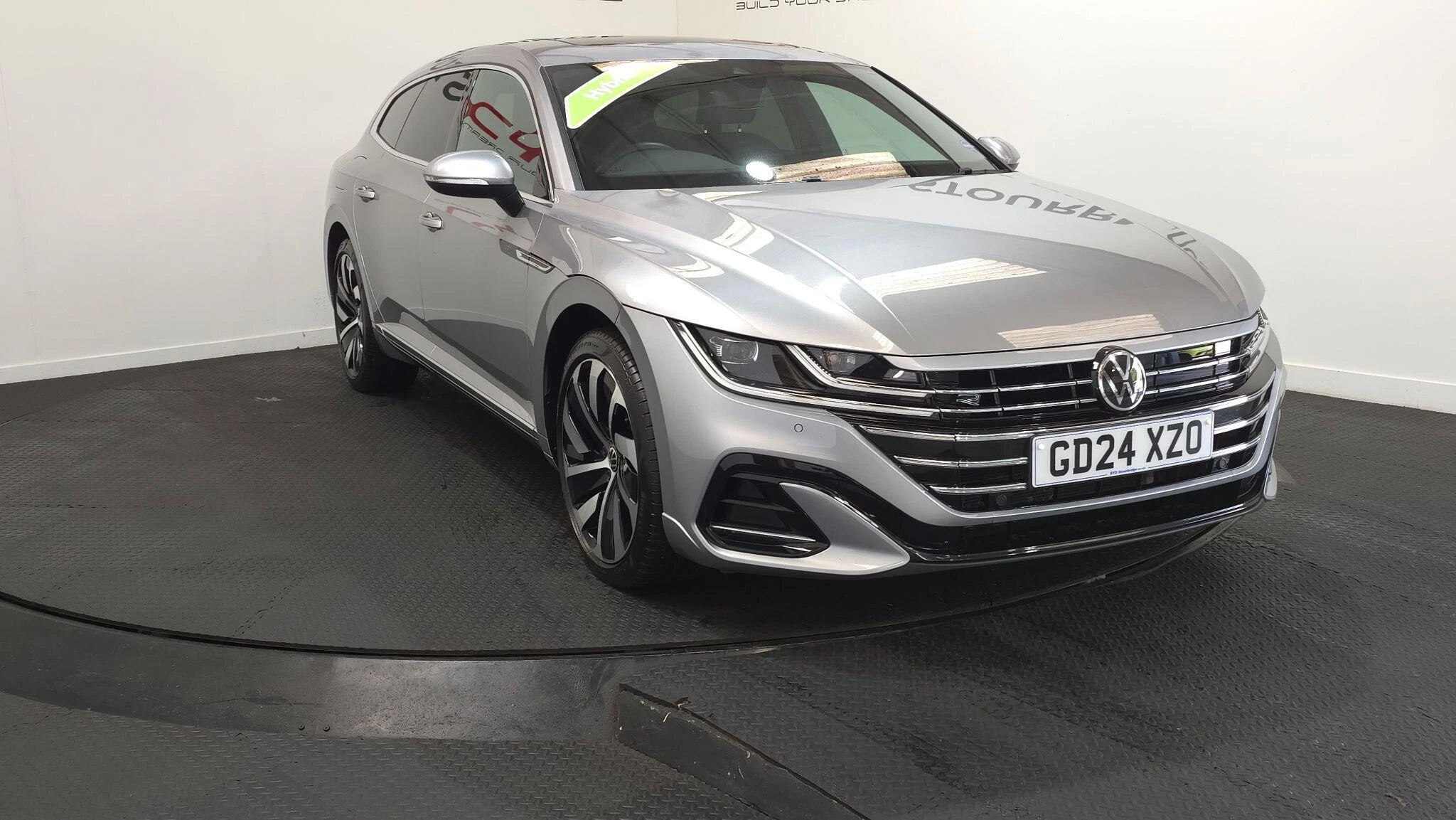 Vehicle image 7