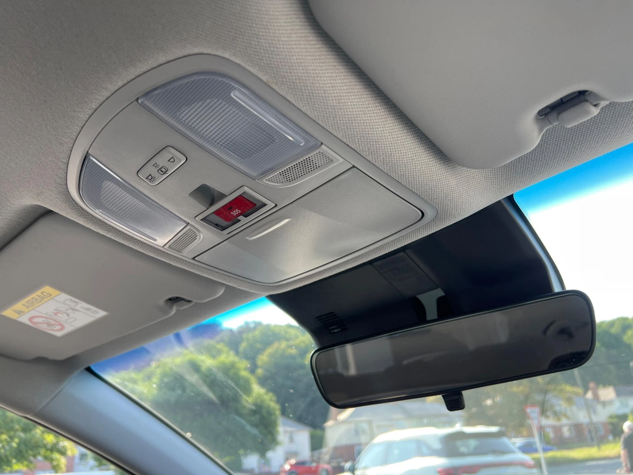 Vehicle image 30