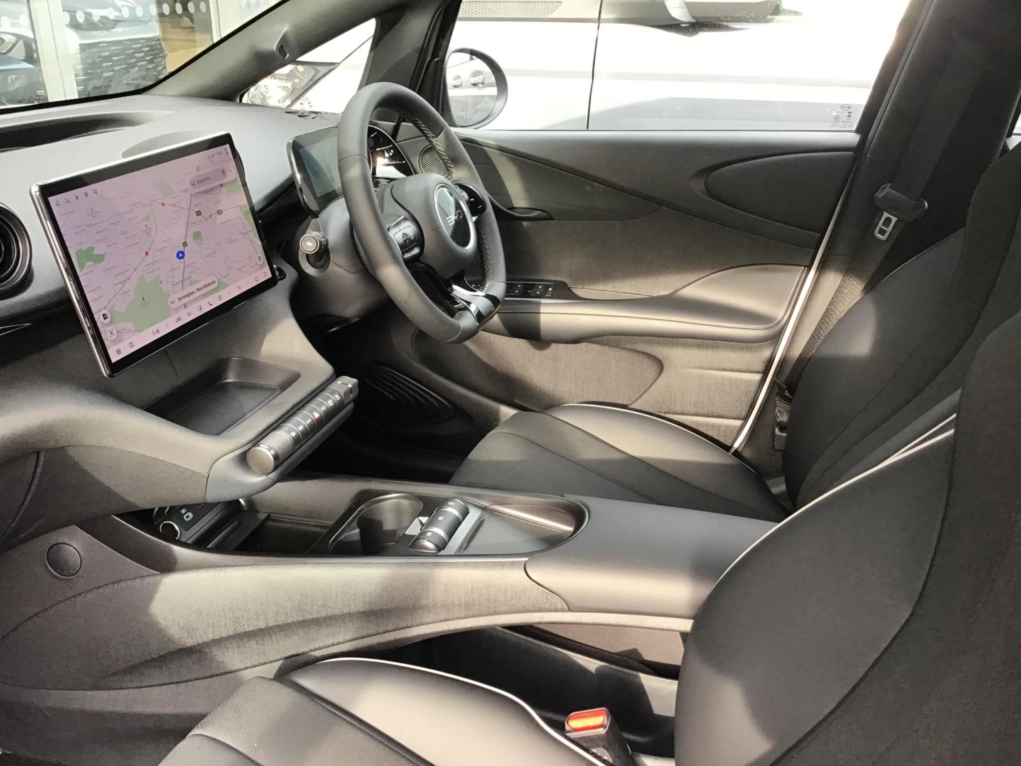 Vehicle image 35