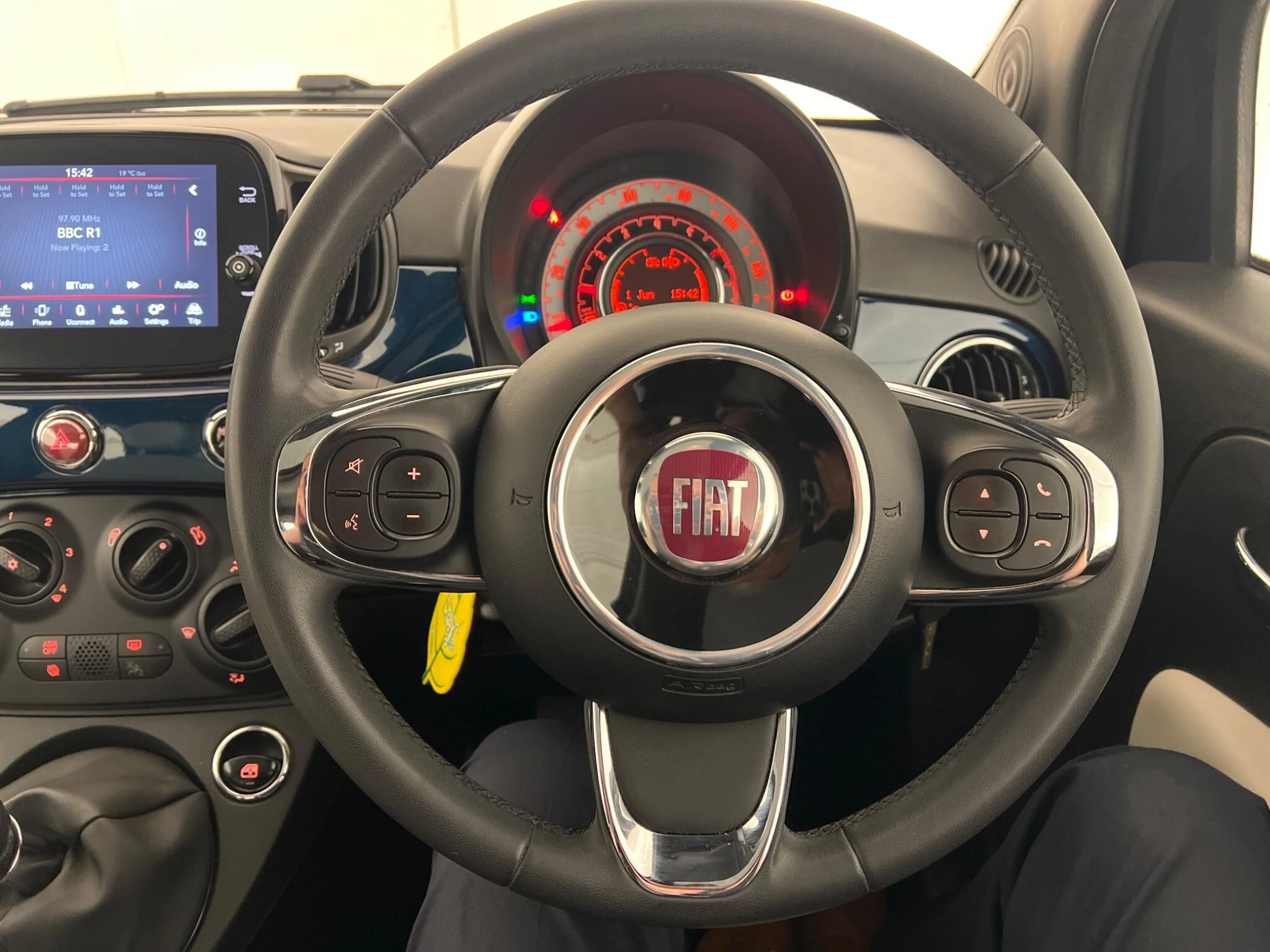 Vehicle image 41