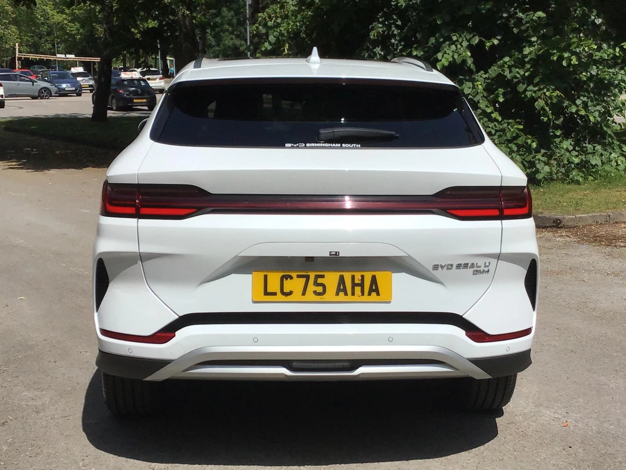 Vehicle image 4