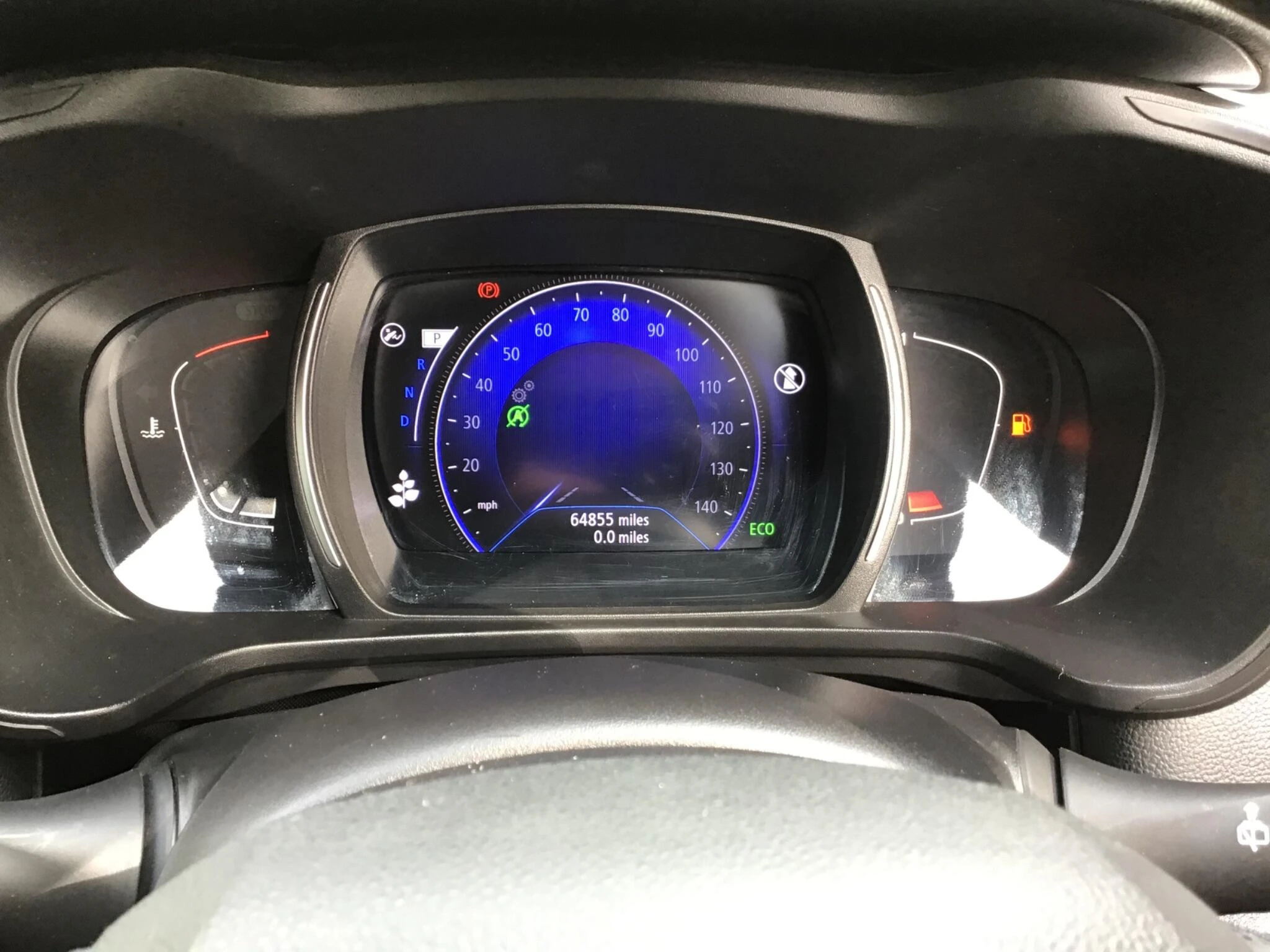 Vehicle image 16