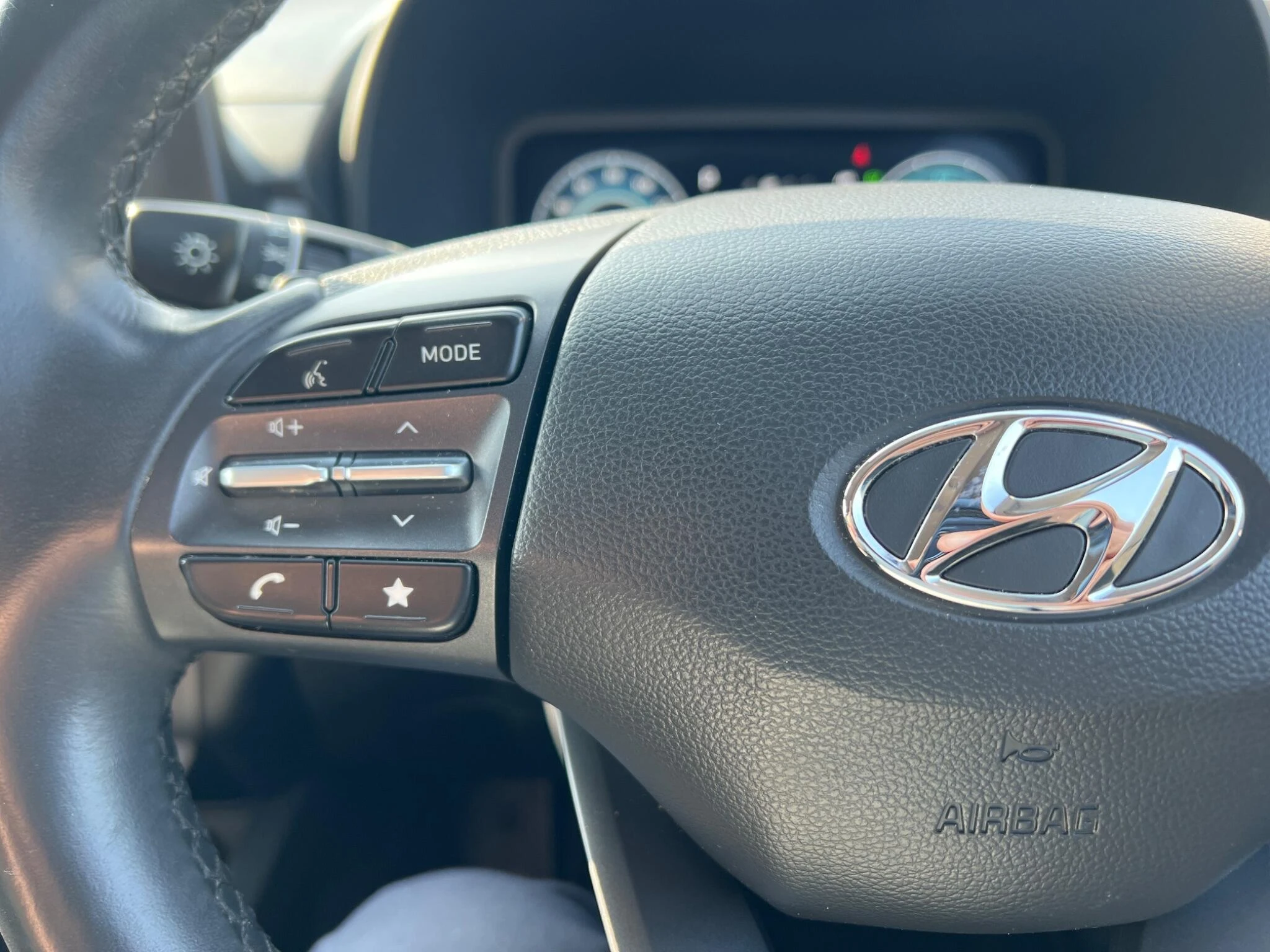 Vehicle image 31