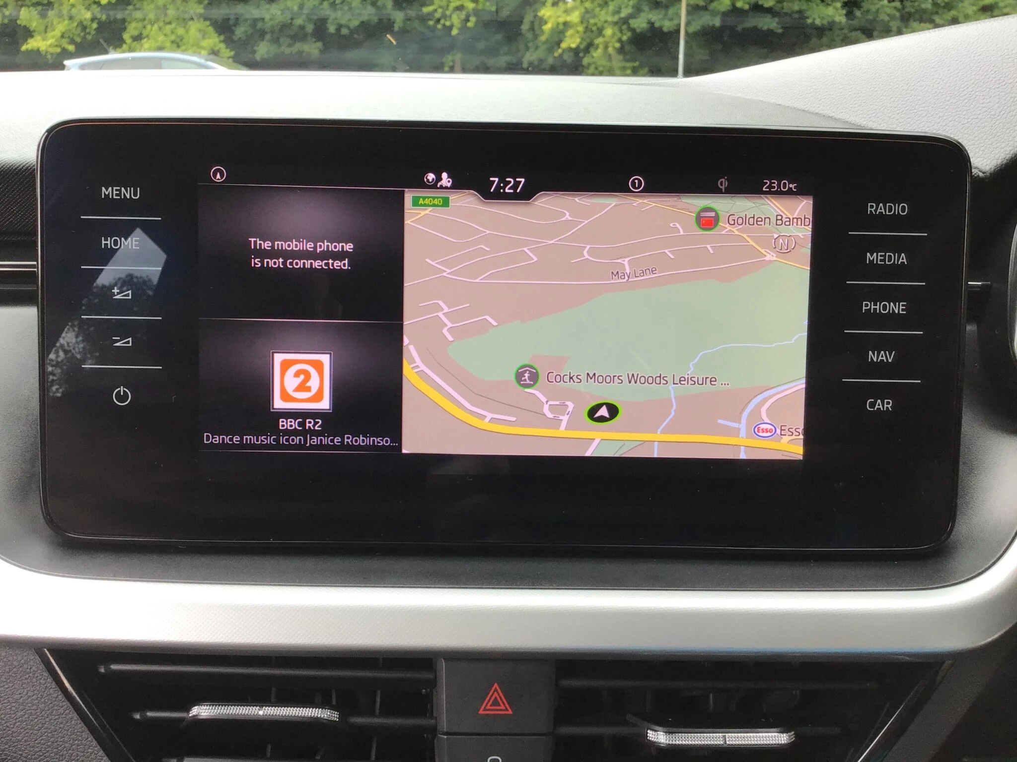 Vehicle image 17