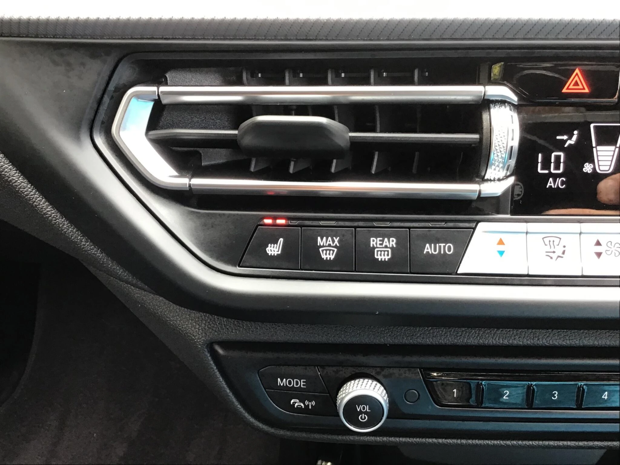 Vehicle image 39