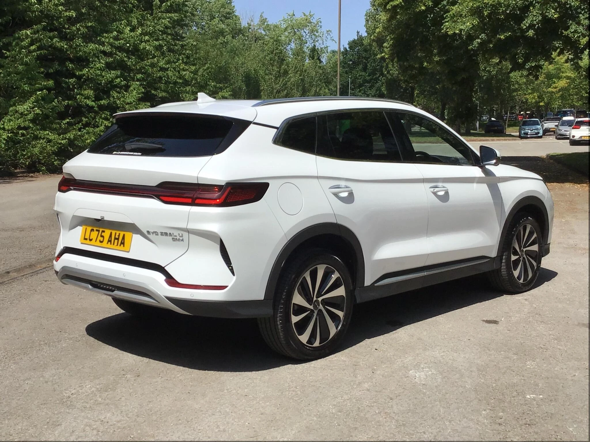 Vehicle image 3