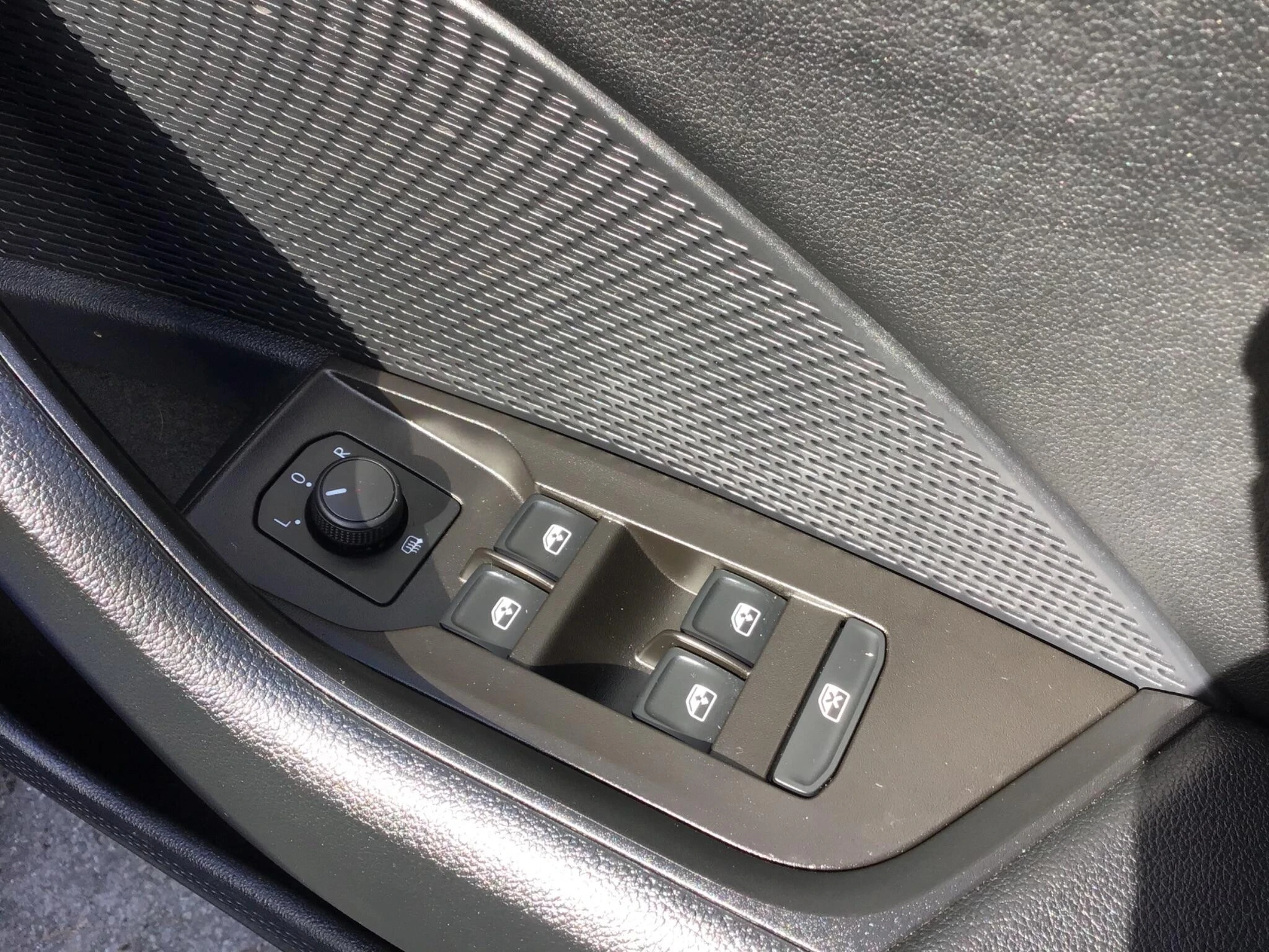 Vehicle image 56
