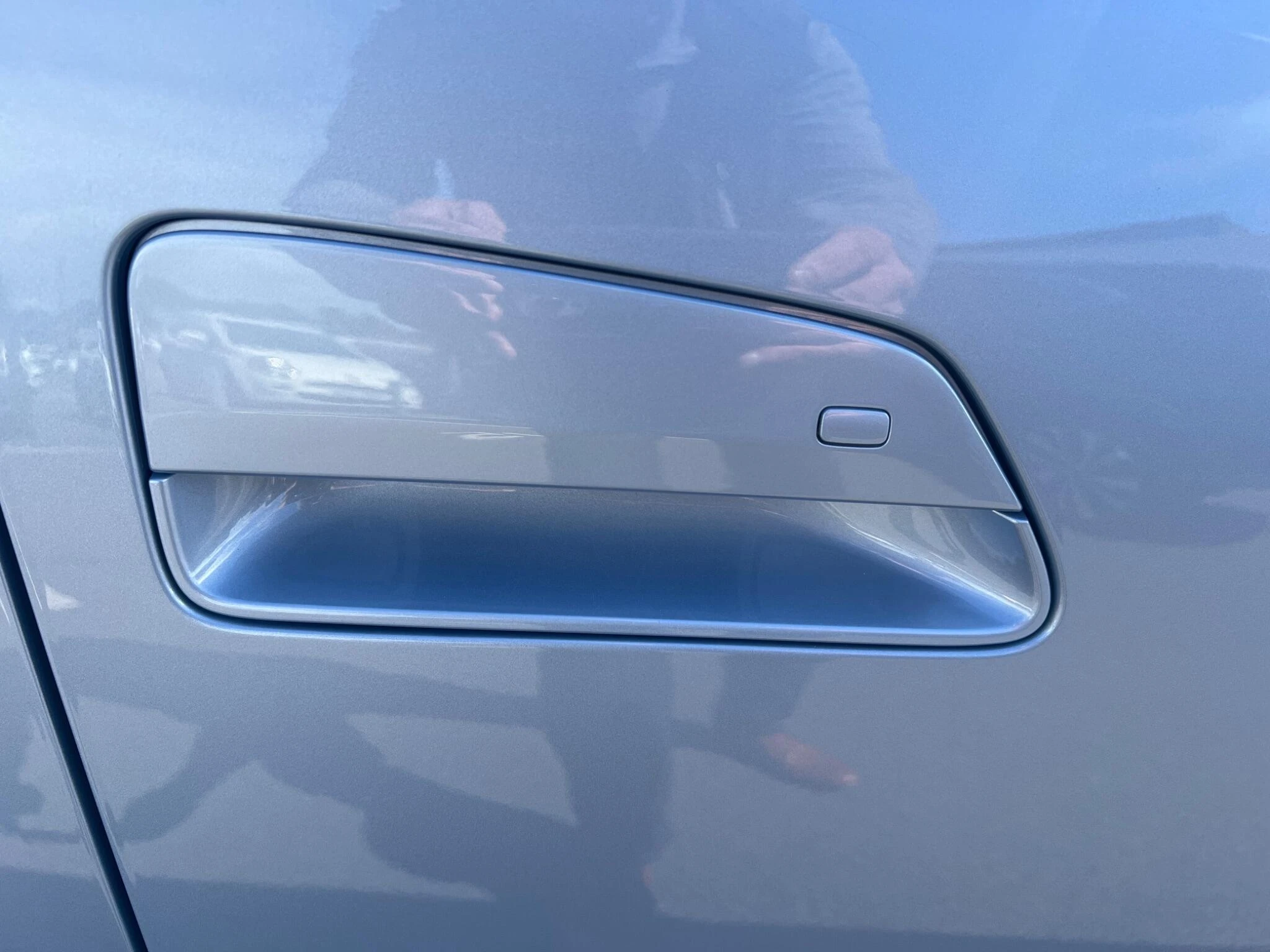 Vehicle image 40