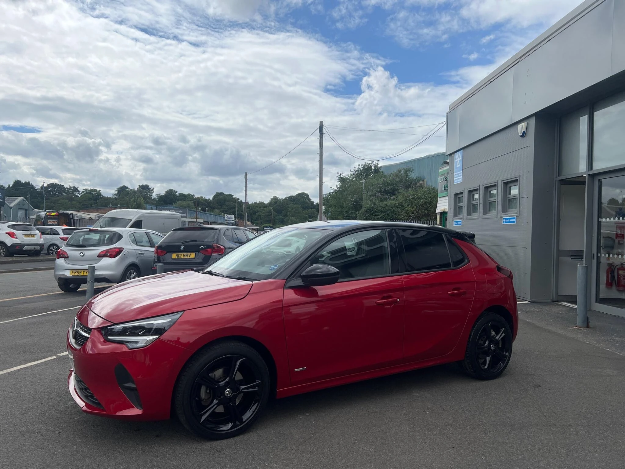 Vehicle image 40