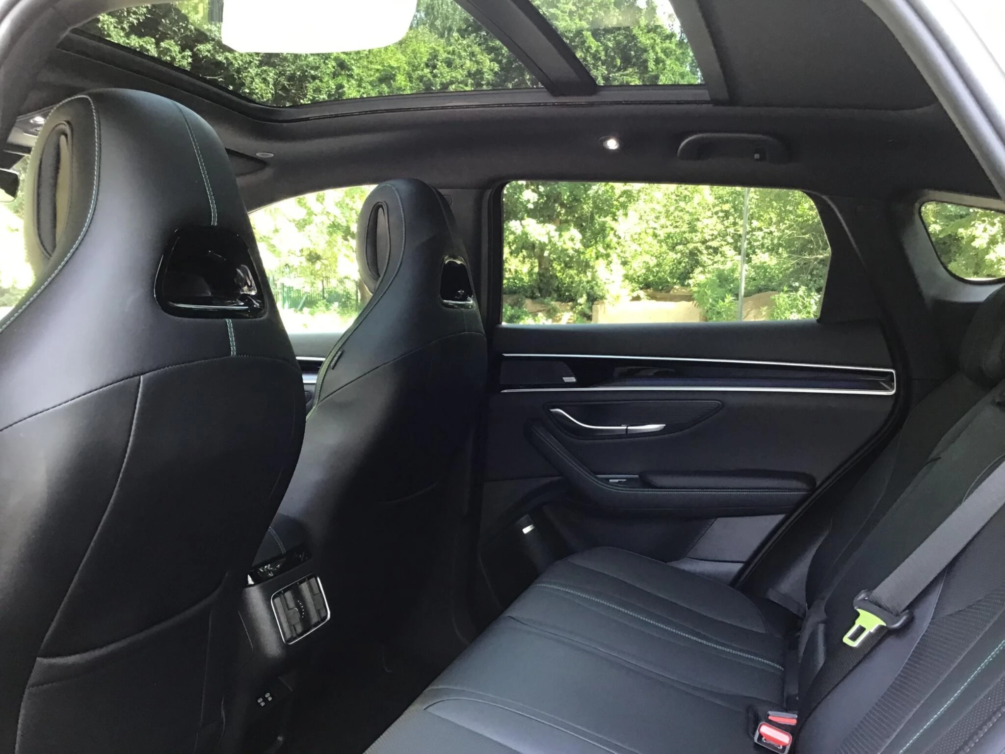 Vehicle image 40