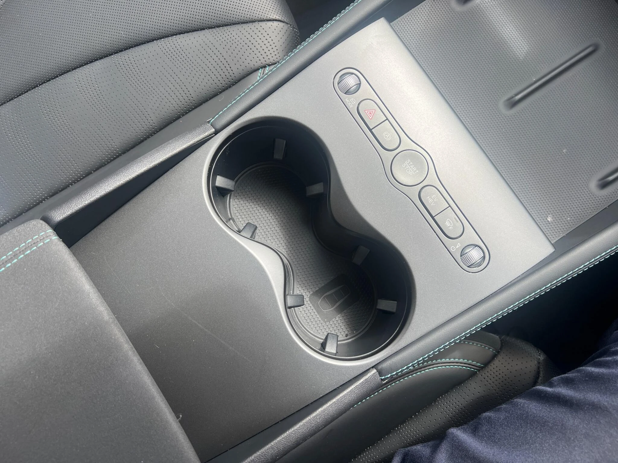Vehicle image 51