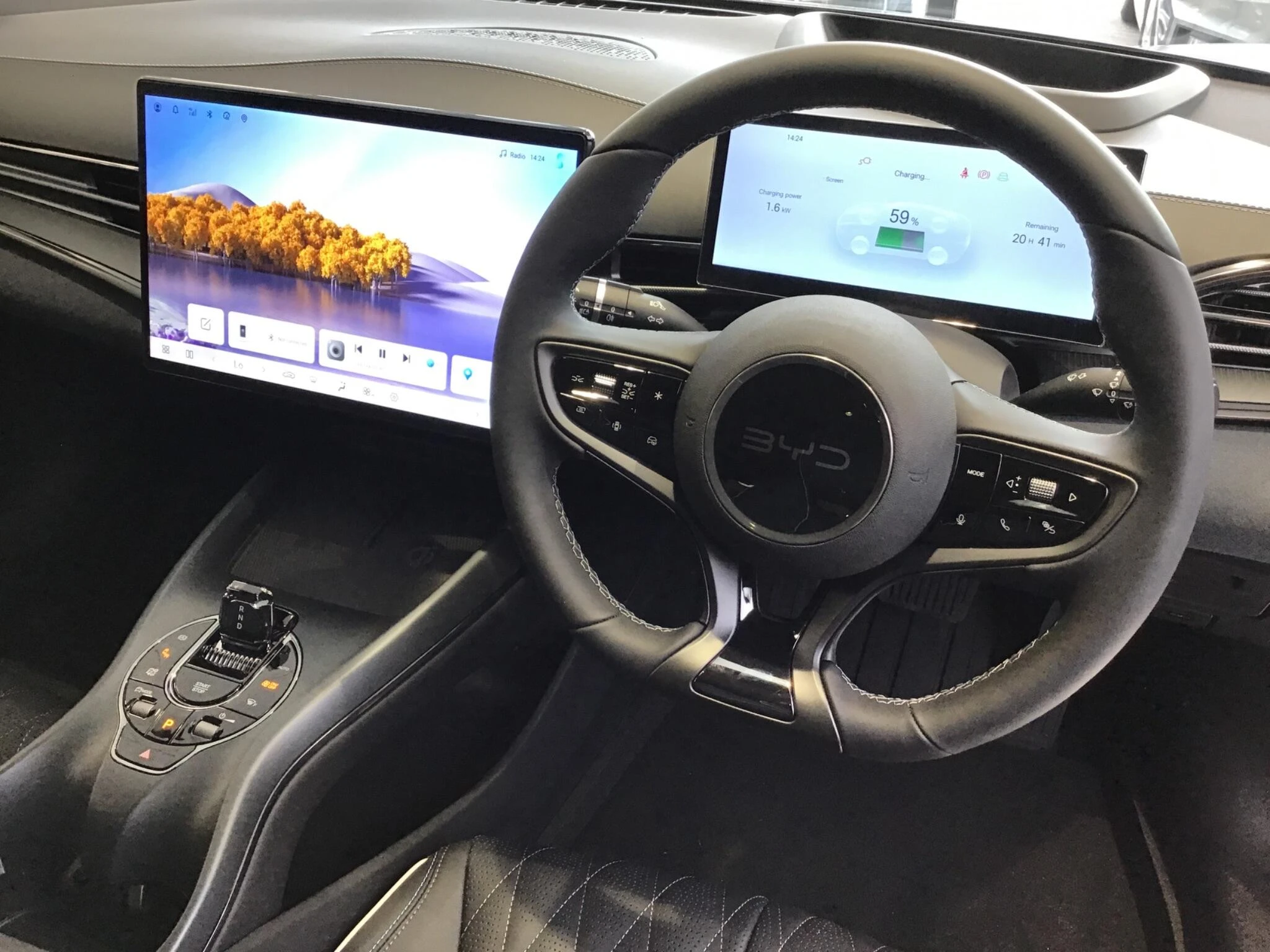 Vehicle thumbnail 6