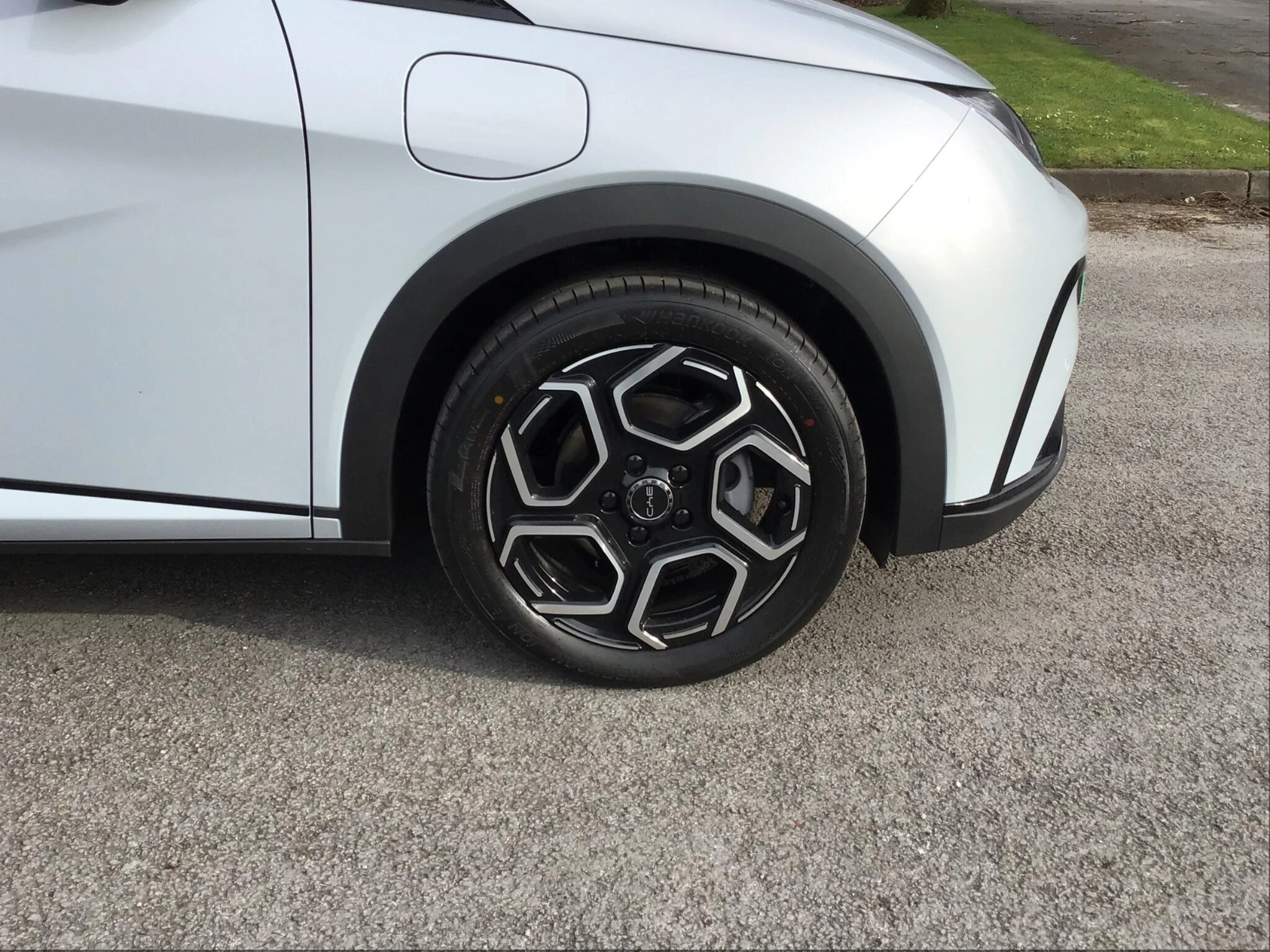 Vehicle image 25