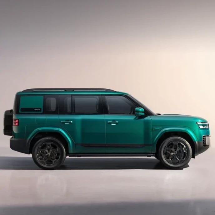 Ti 7 | All-New Super Hybrid SUV Image 3