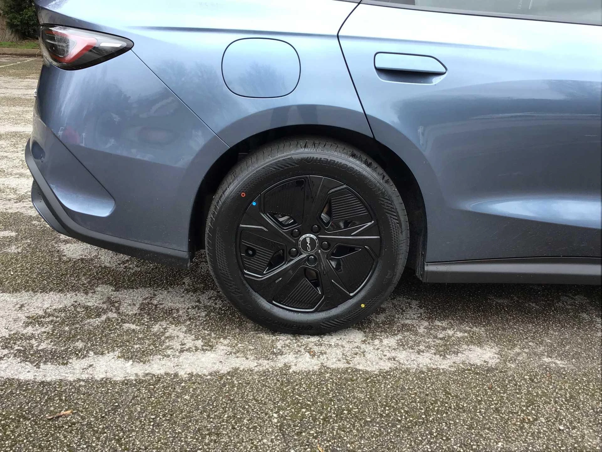 Vehicle thumbnail 8