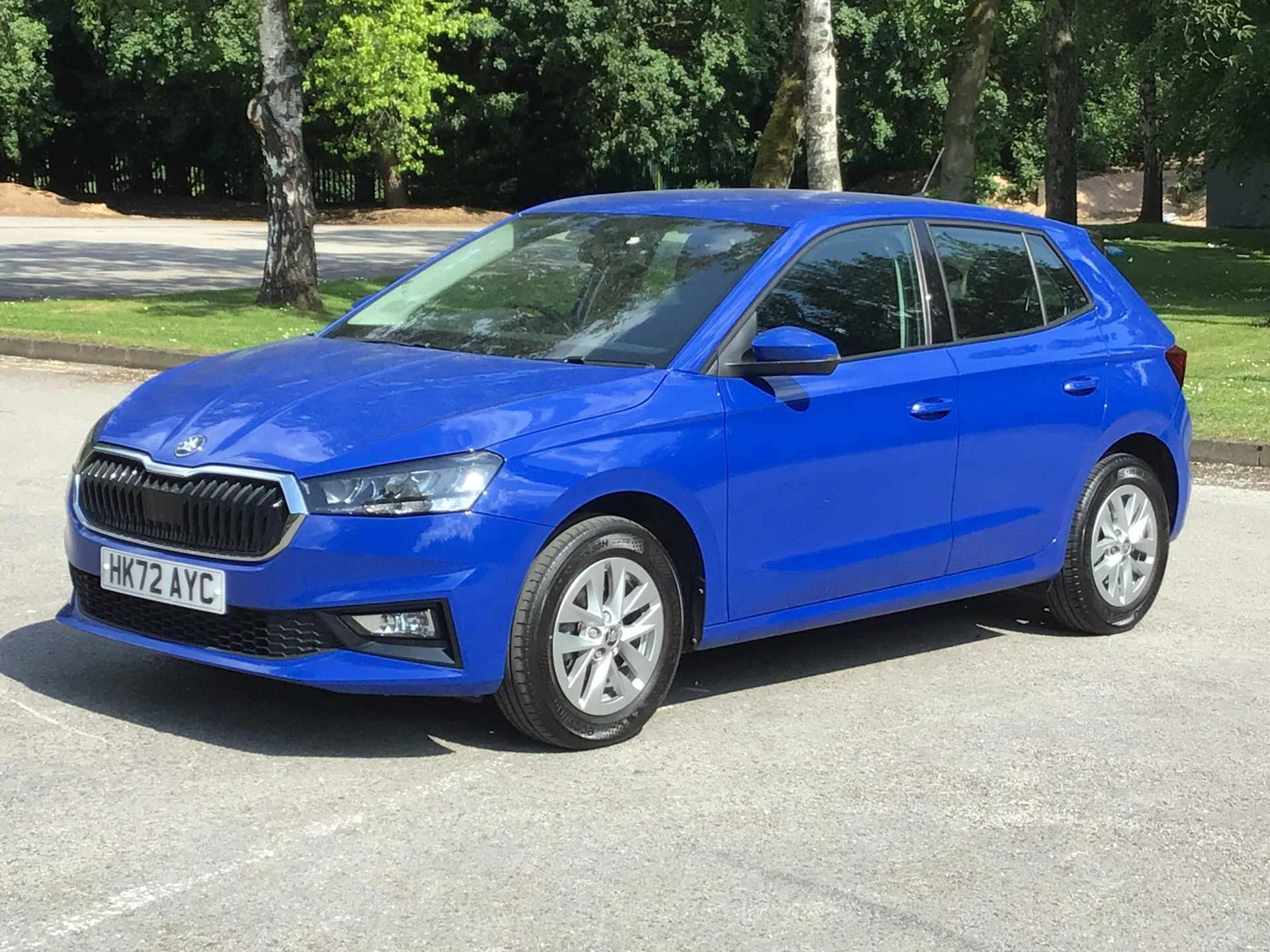 Vehicle image 5