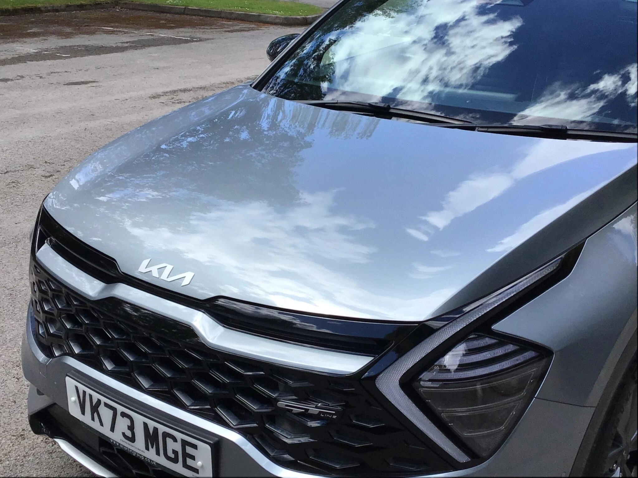 Vehicle image 26