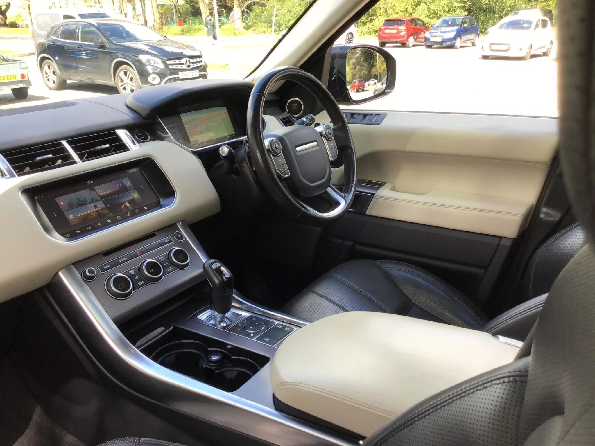 Vehicle image 40