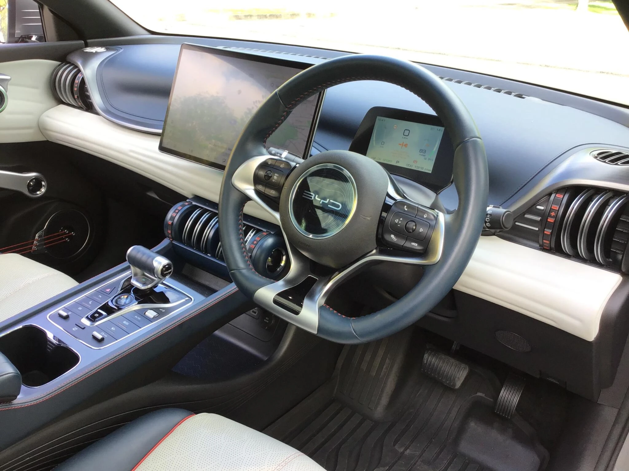 Vehicle image 45