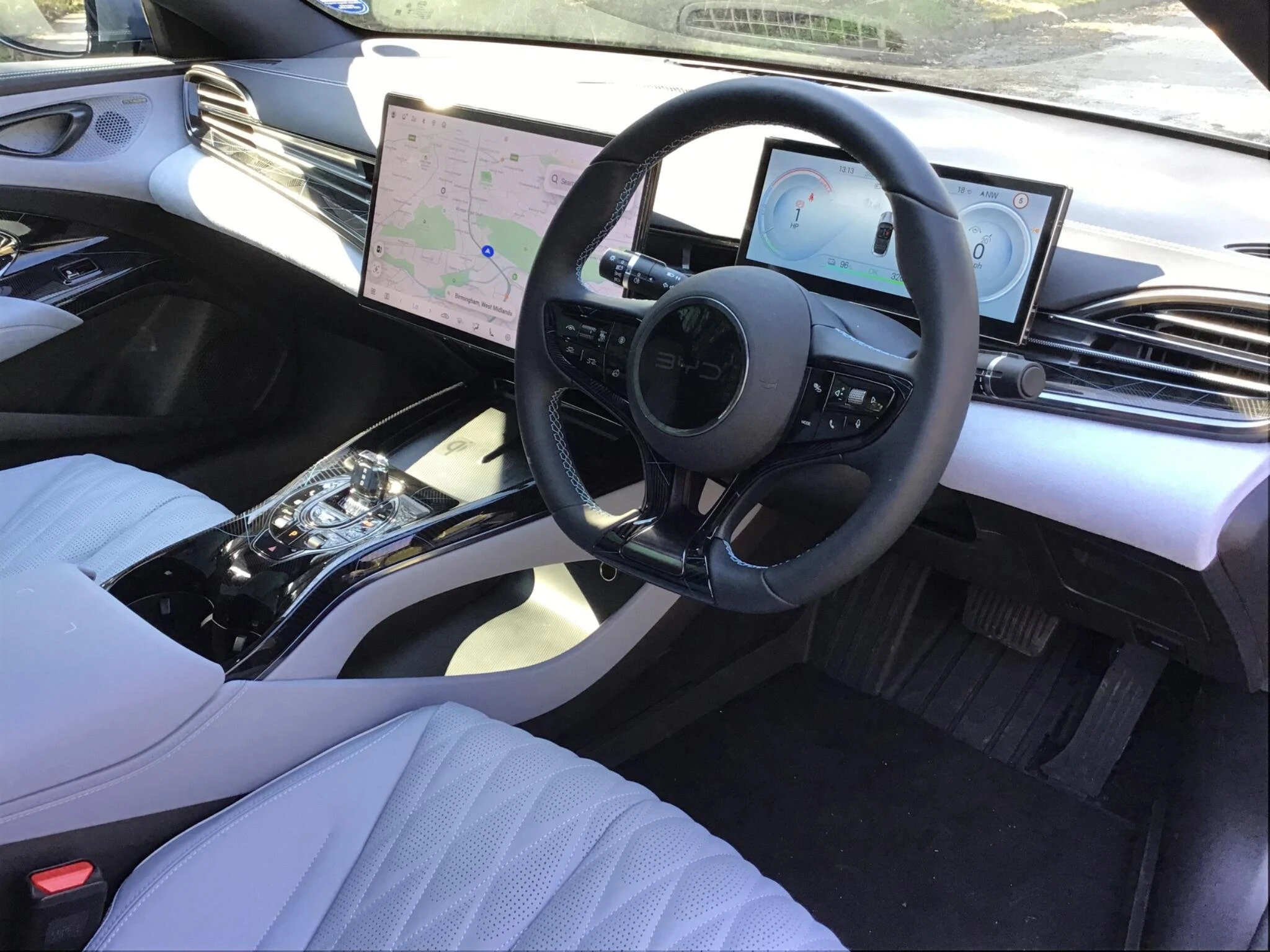 Vehicle image 31