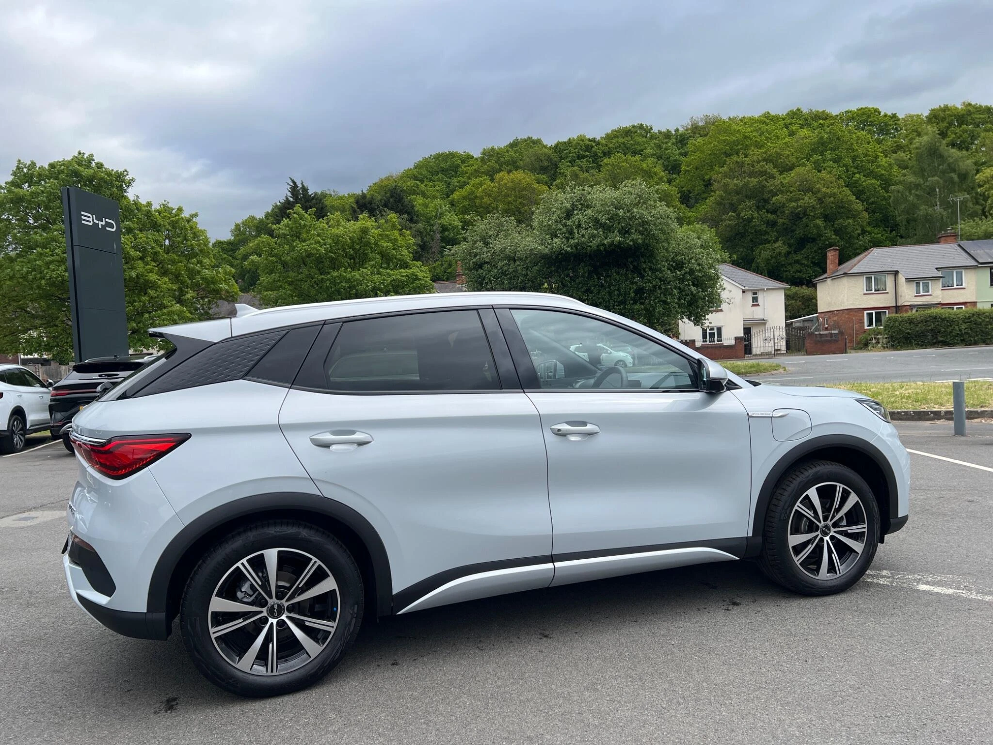 Vehicle image 17