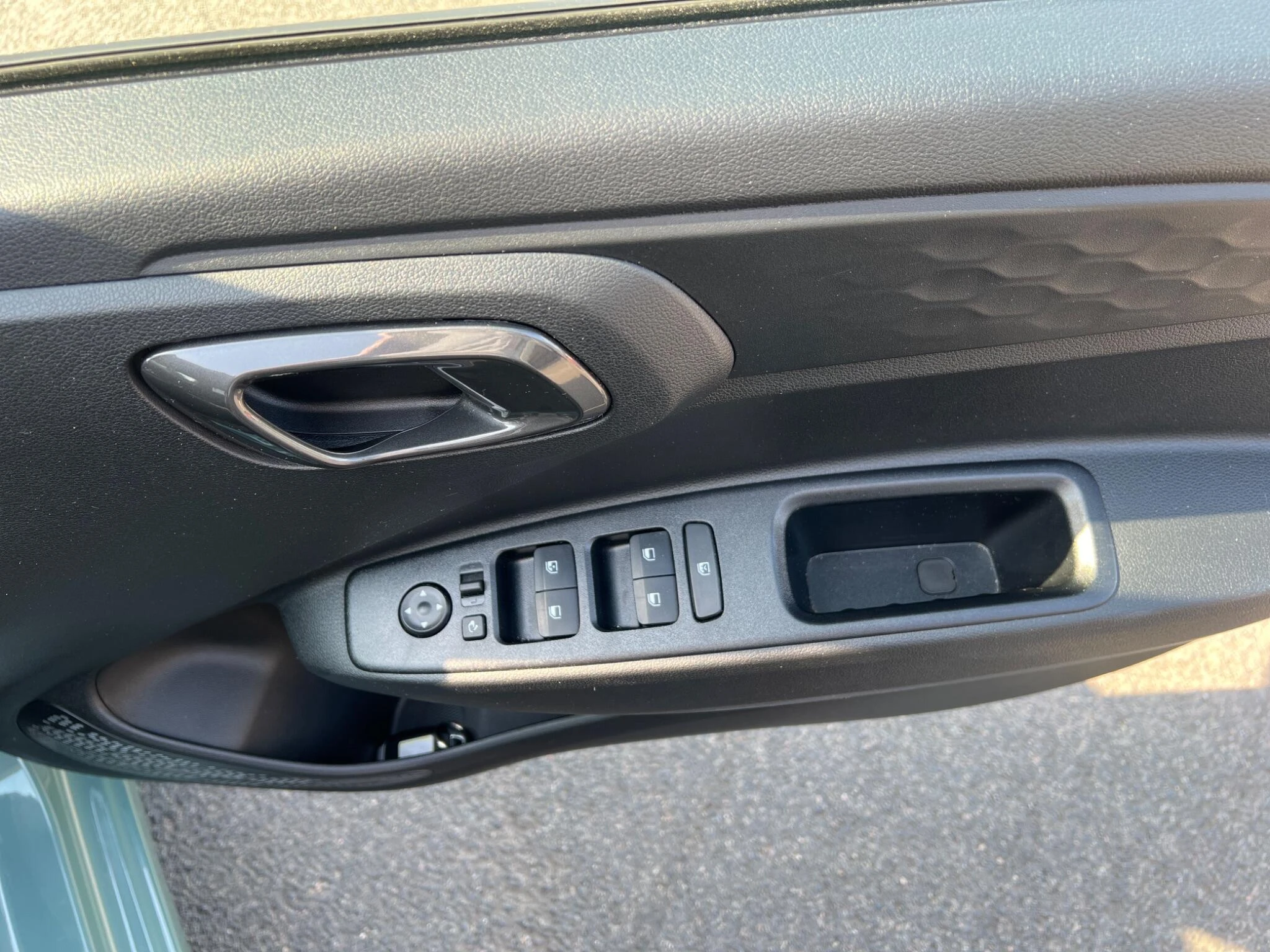 Vehicle image 51