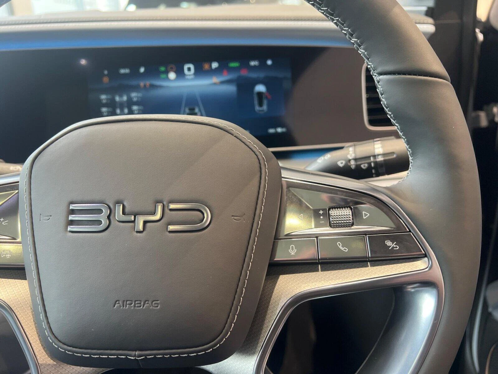 Vehicle image 45