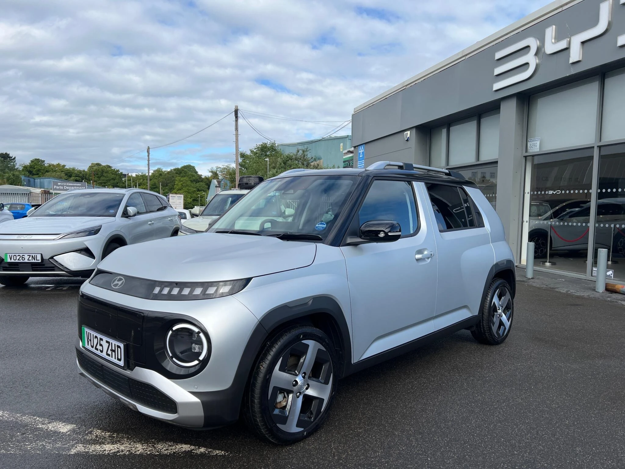 Vehicle image 11