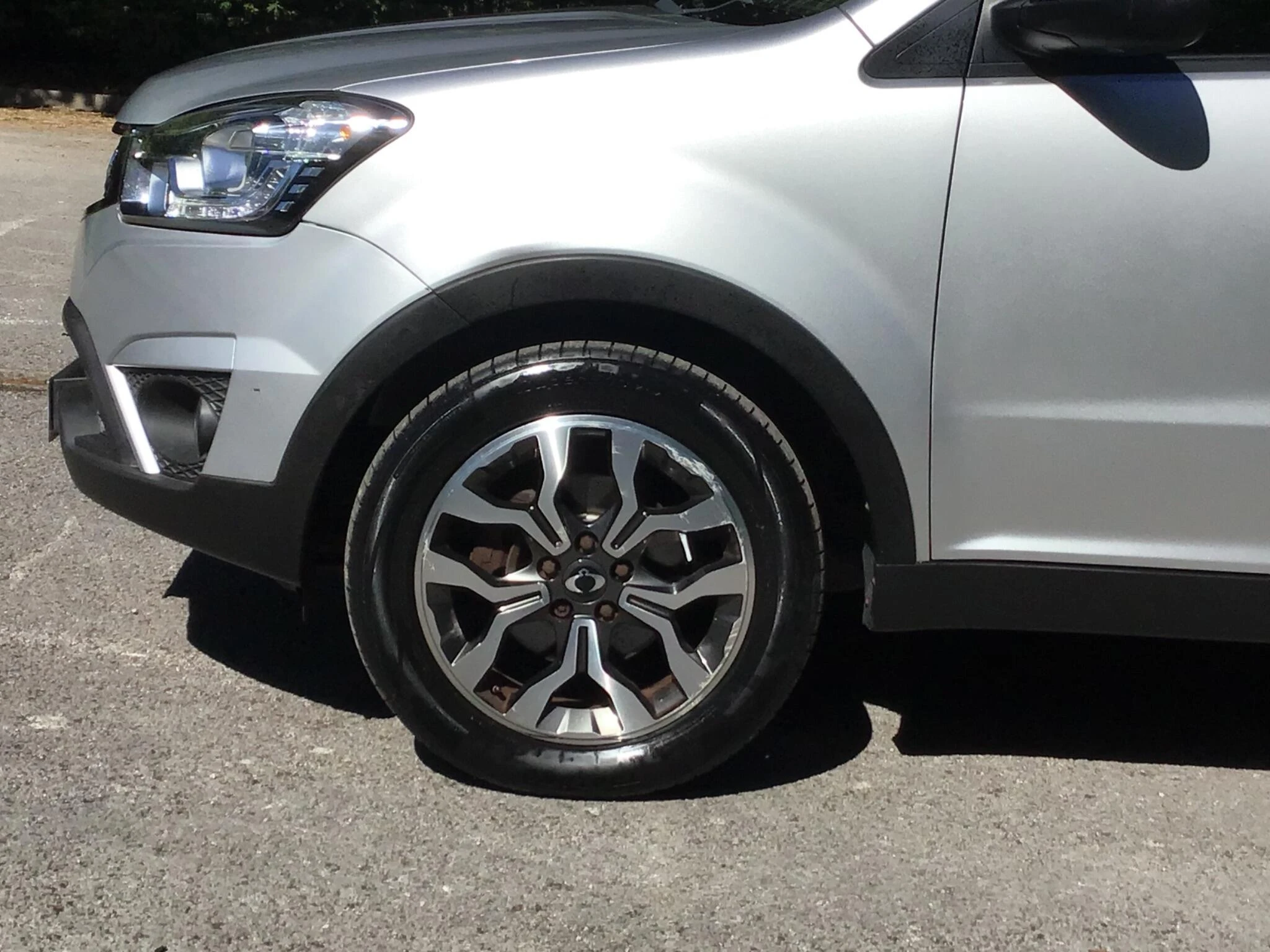 Vehicle image 11