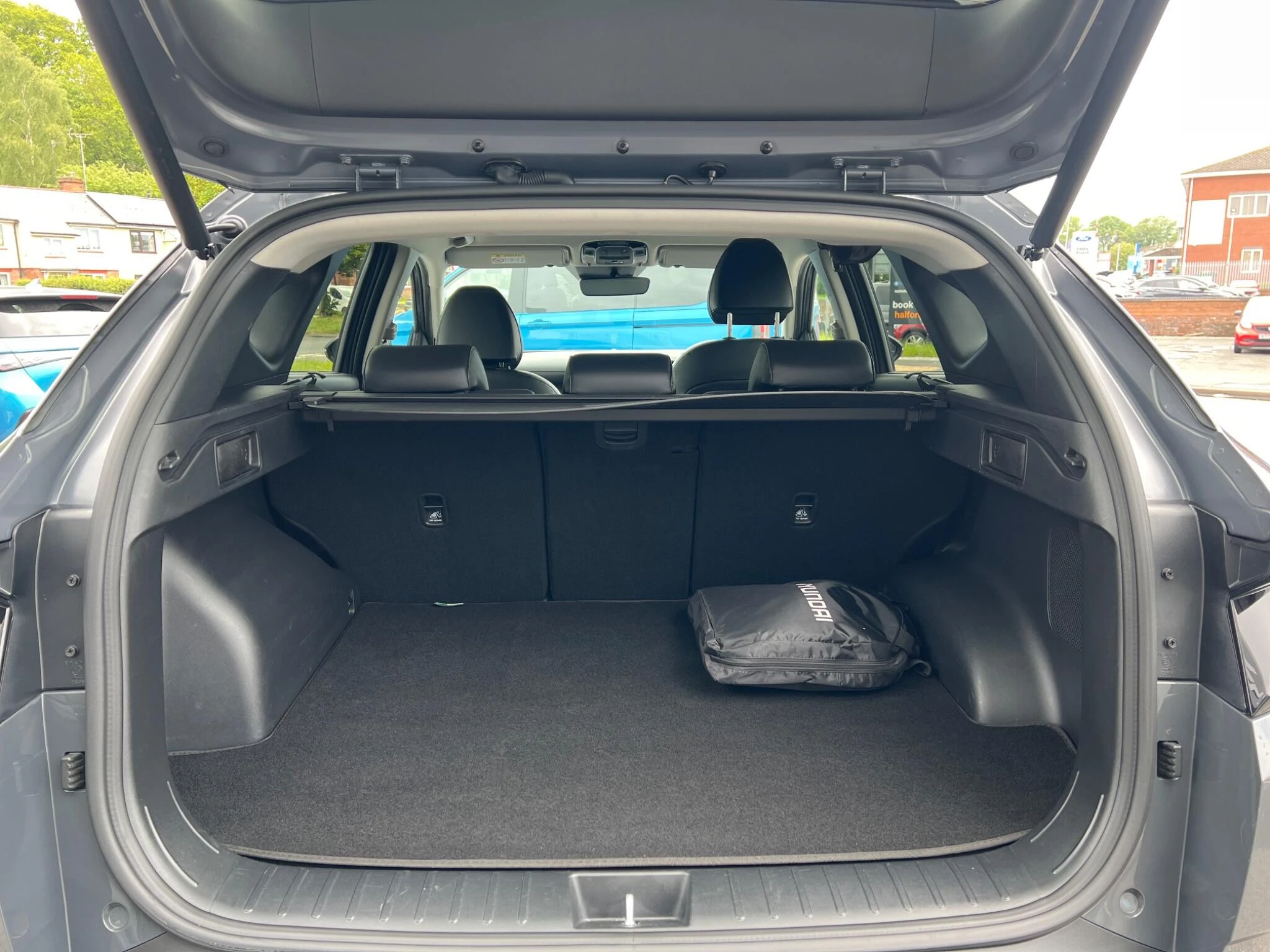 Vehicle image 39