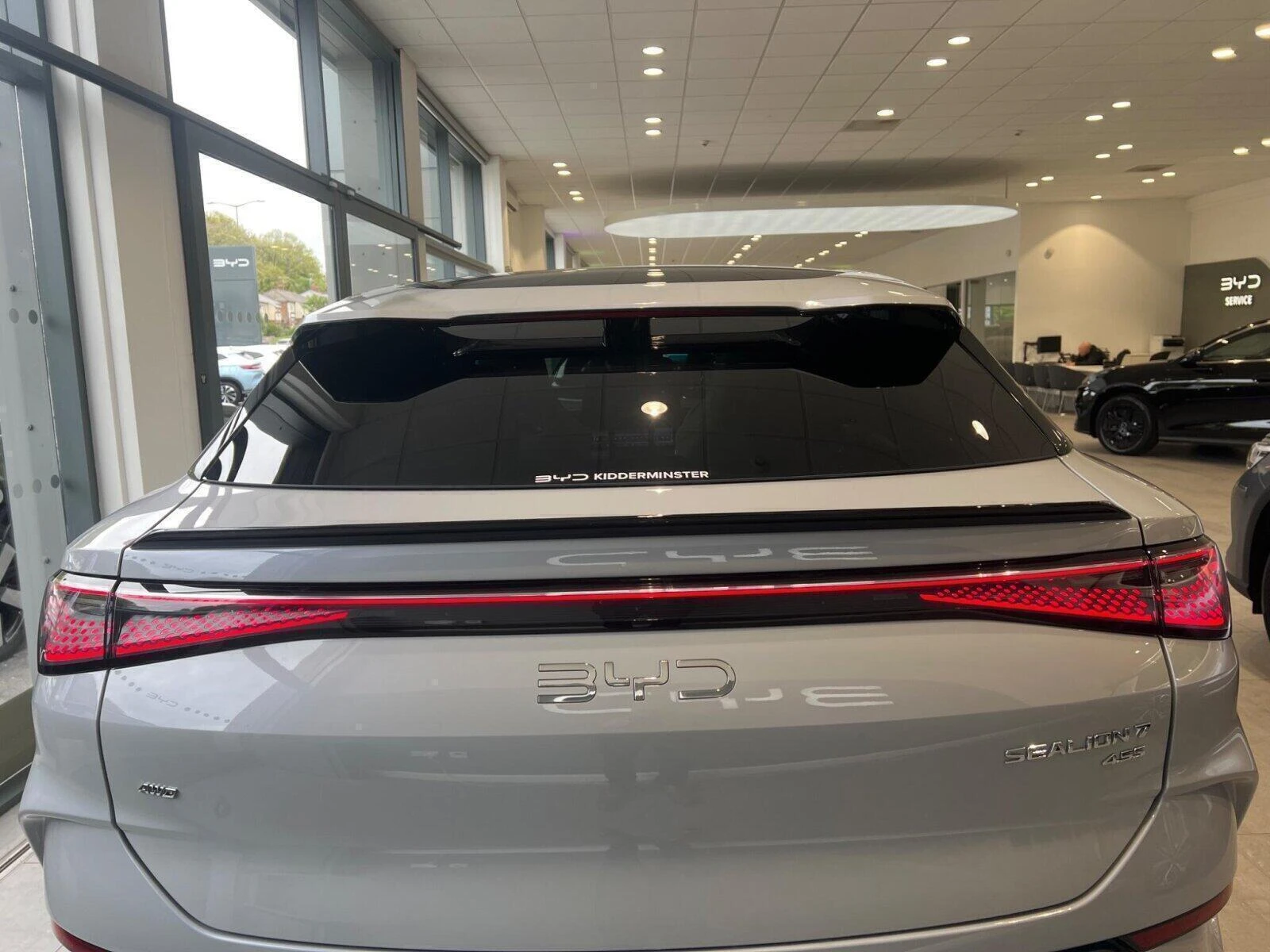 Vehicle image 11