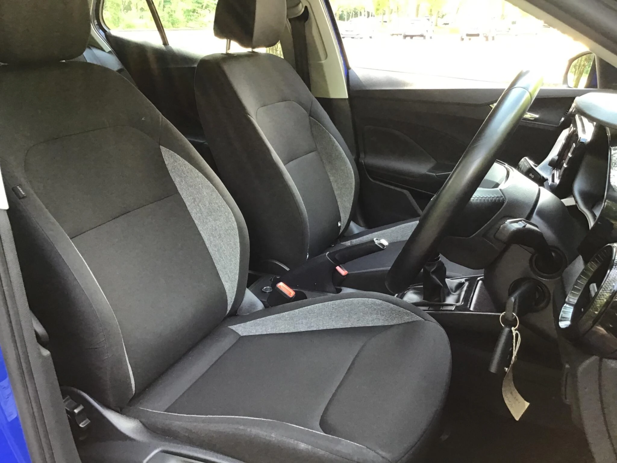 Vehicle image 41