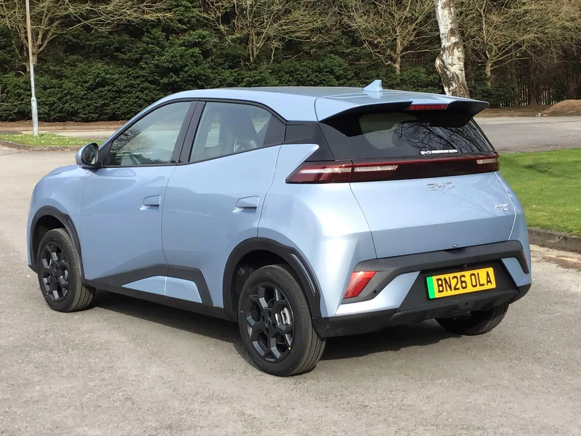 Vehicle image 6