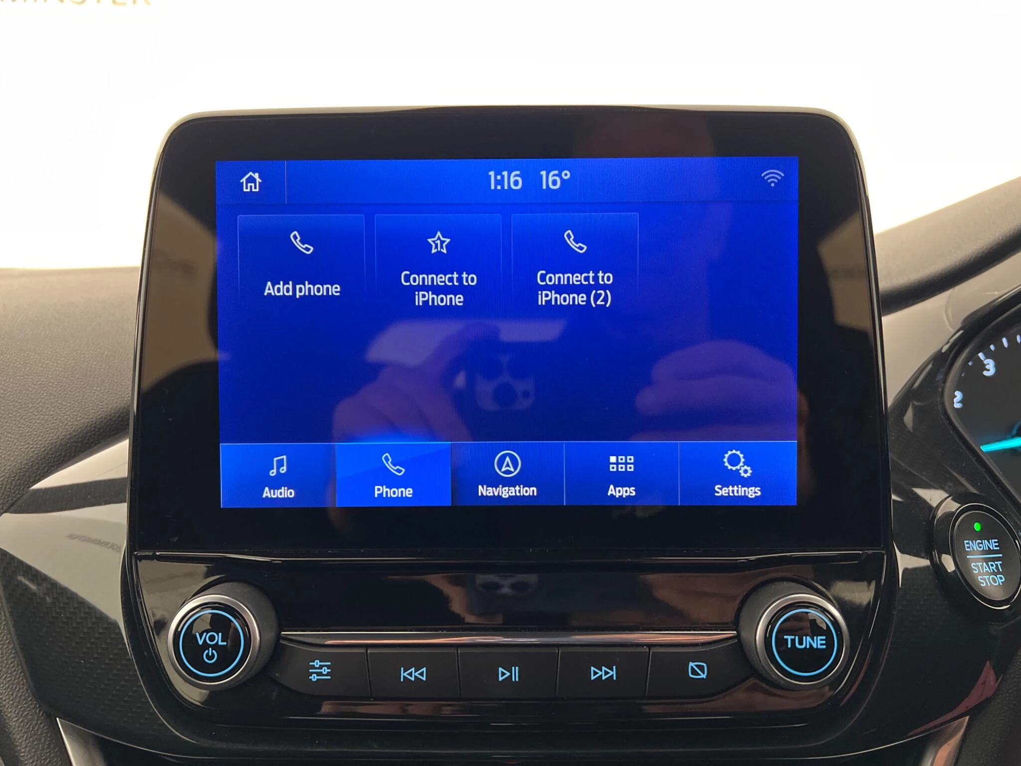 Vehicle image 36